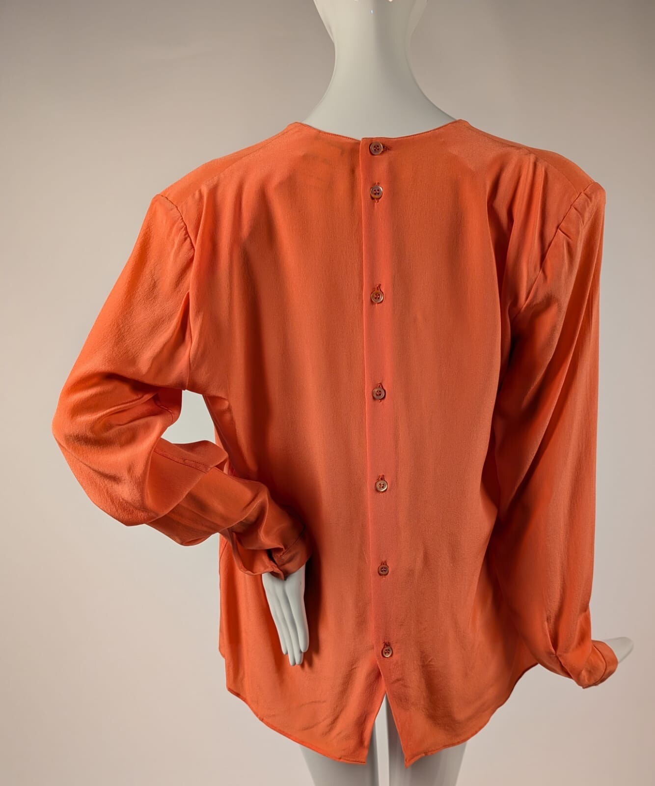 VINTAGE GEORGIO ARMANI SILK BLOUSE 