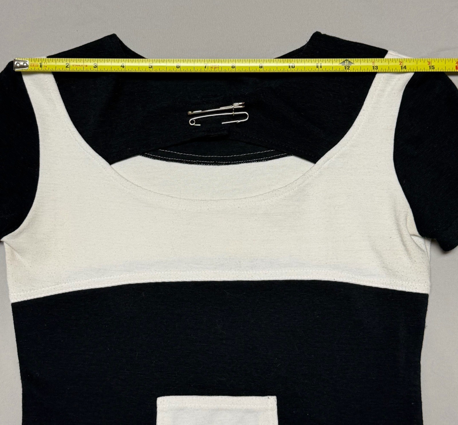 Vintage 90s Baby Tee Black White Stretch Knit Cutout Top Y2K Fitted