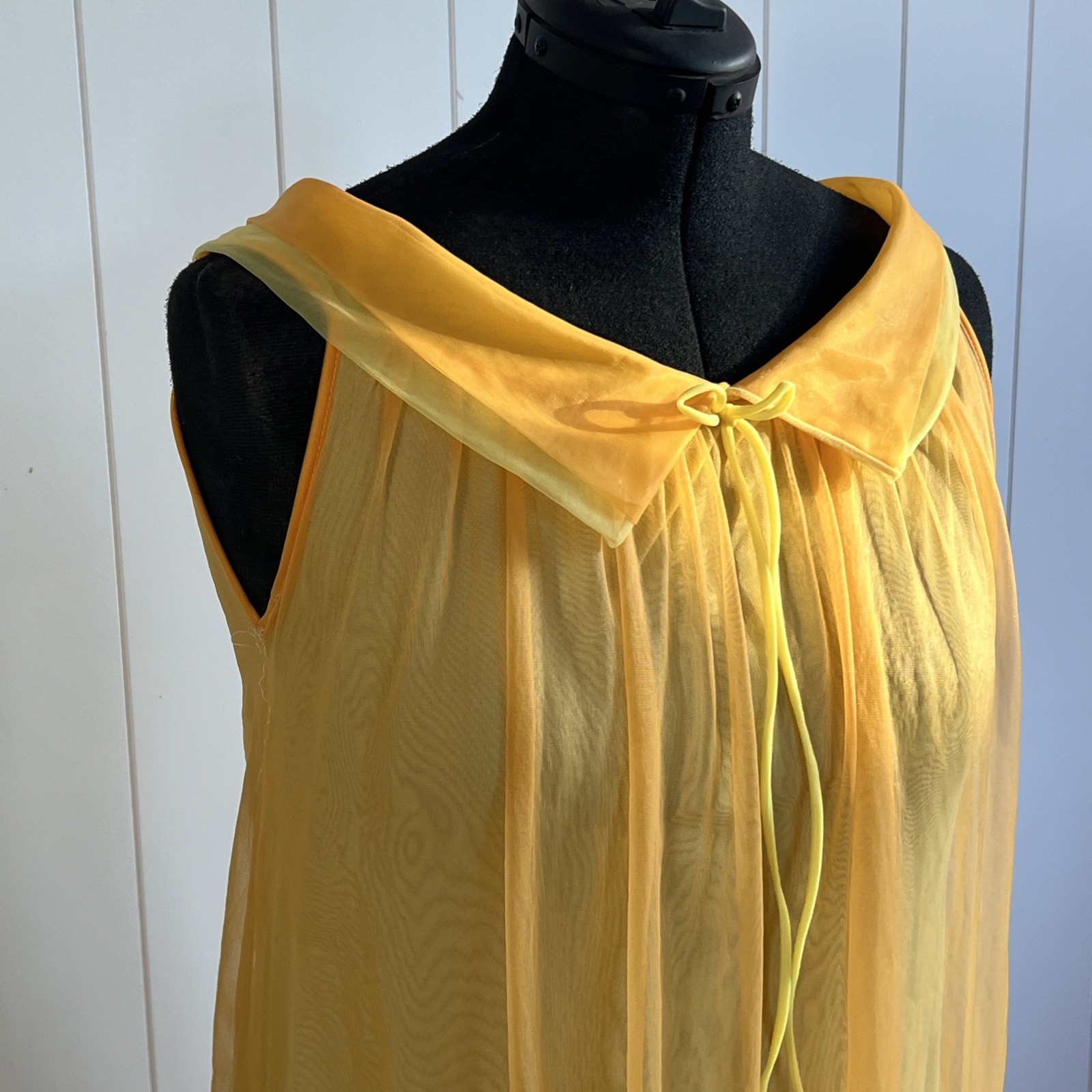 Vintage 1960s Yellow Nylon Chiffon Babydoll Nightgown Sheer Layered Collar M