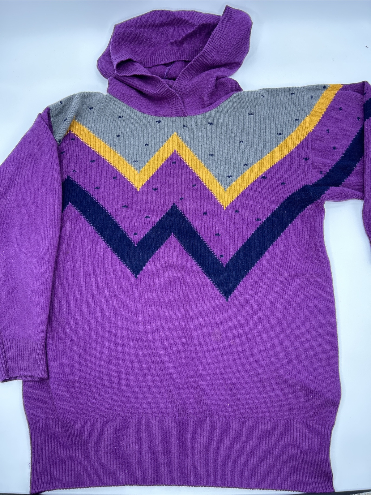 Intarisa Purple Hoodie Sweater 1980s Memphis Style Zig Zag Retro 80s 90s Vintage