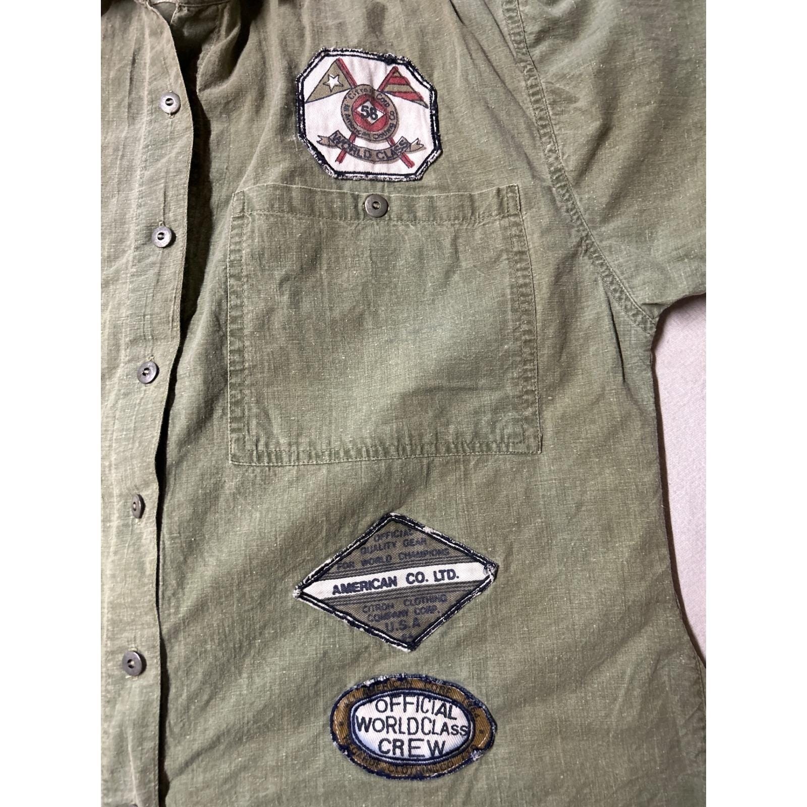 Vintage Y2K Citron Vert Olive Green Long Sleeve Military Look Patches Shirt WS