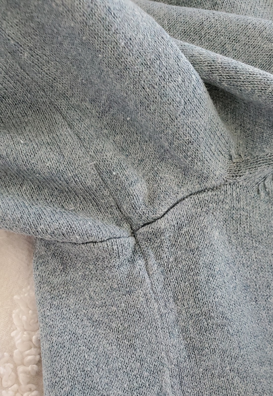 Men’s Banana Republic Luxury Blend Silk Cashmere V Neck Pullover Blue Size M