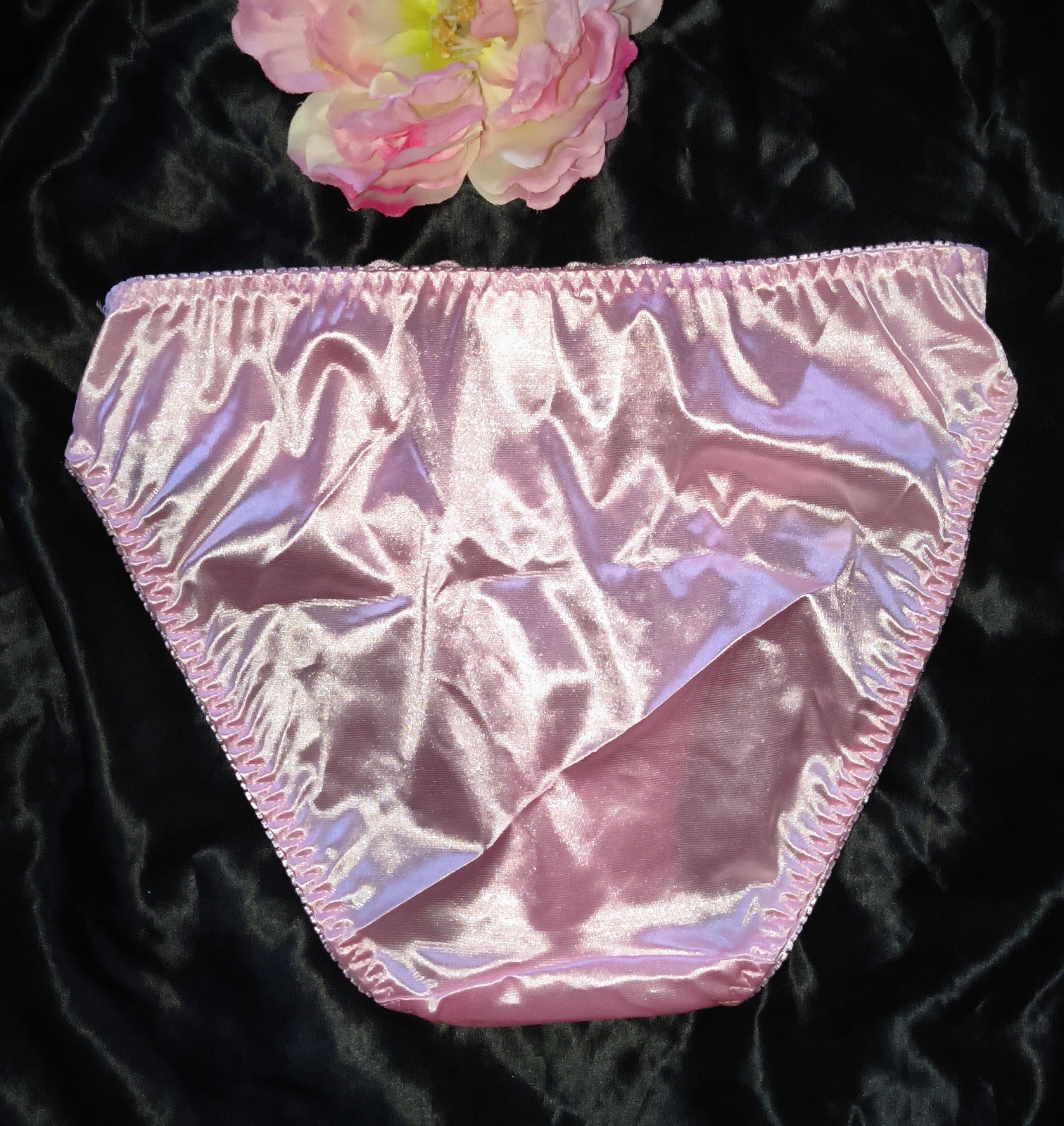 Vintage NOS Jennifer Intimates Glossy Satin & Lace Pink 🩷 Bikini Panties M/6