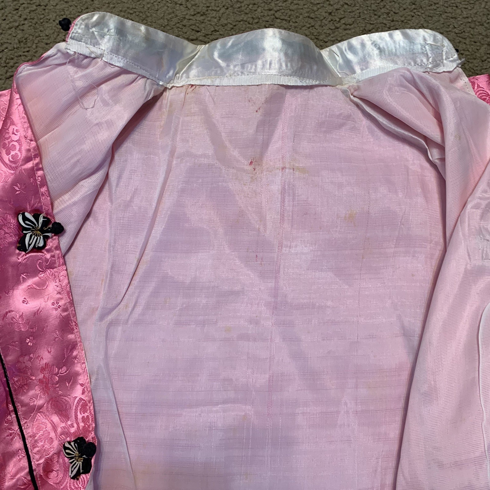 VTG 60s Chinese Satin Bright Pink Floral Brocade Handmade Bath Robe Housecoat M