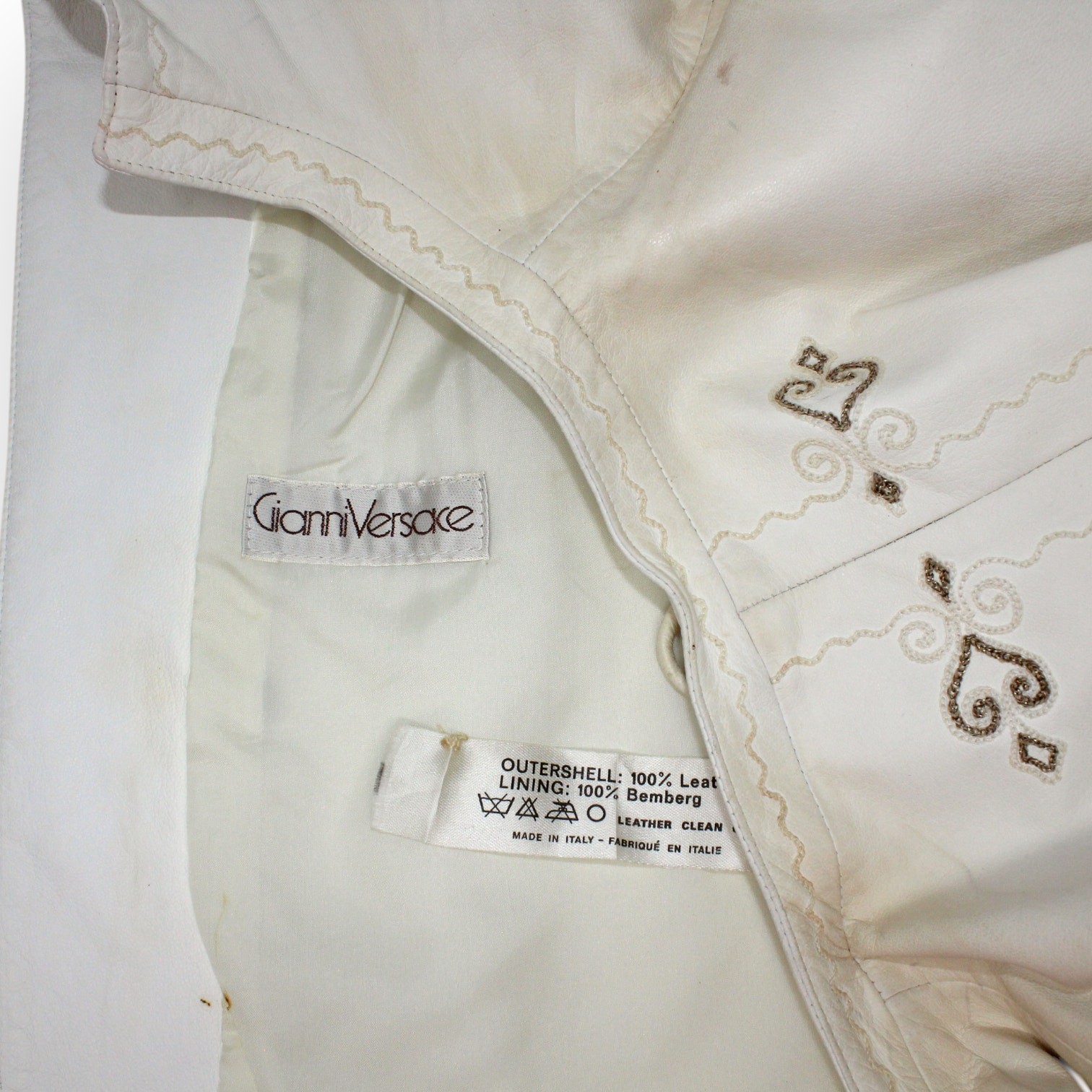 Vintage 1981 Gianni Versace Leather Vest PrimaveraEstate Calfskin Italy 40 Ivory