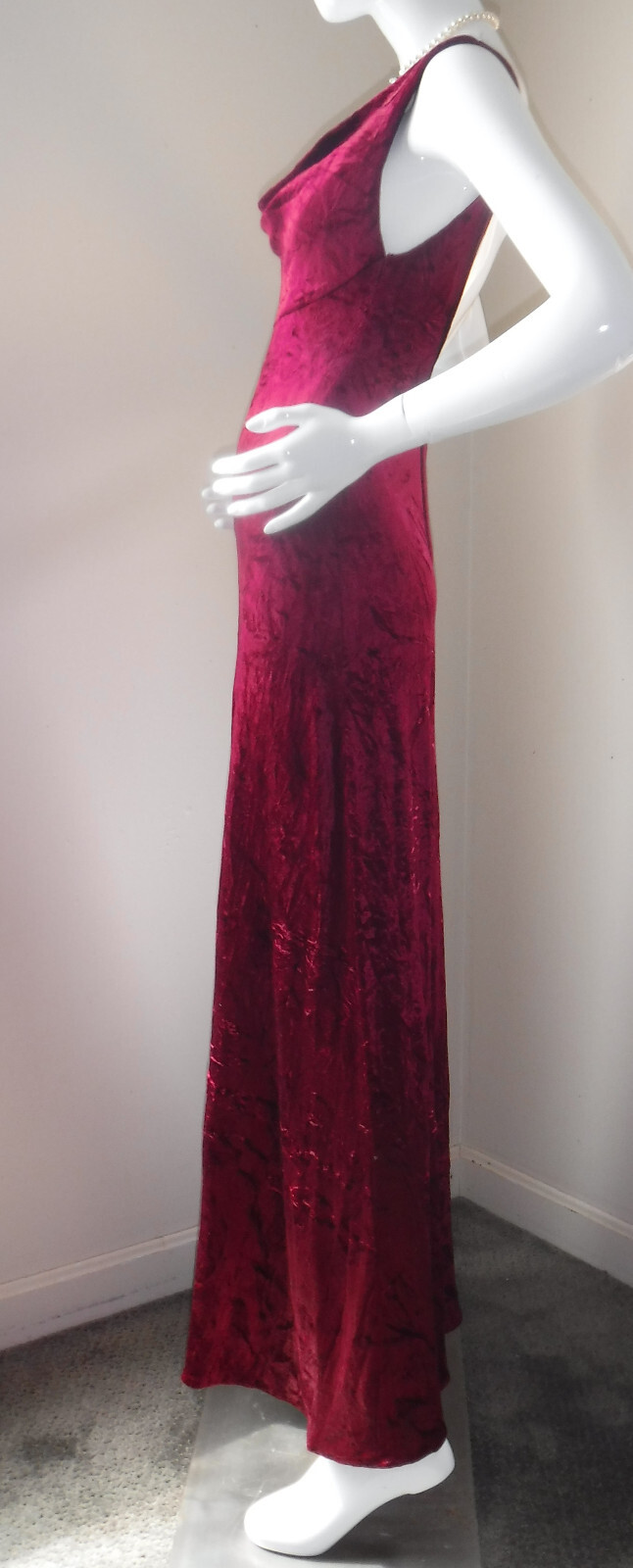 Gorgeous! Rare Vintage Union Made ILGWU Red Crushed Velvet Maxi Dress Gown SEXY!