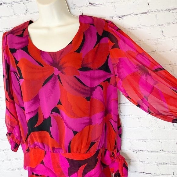 SPECTACULAR 80S VINTAGE SECRETARY SIASIA BLOUSE MIDI SKIRT SET – USA MADE – MED