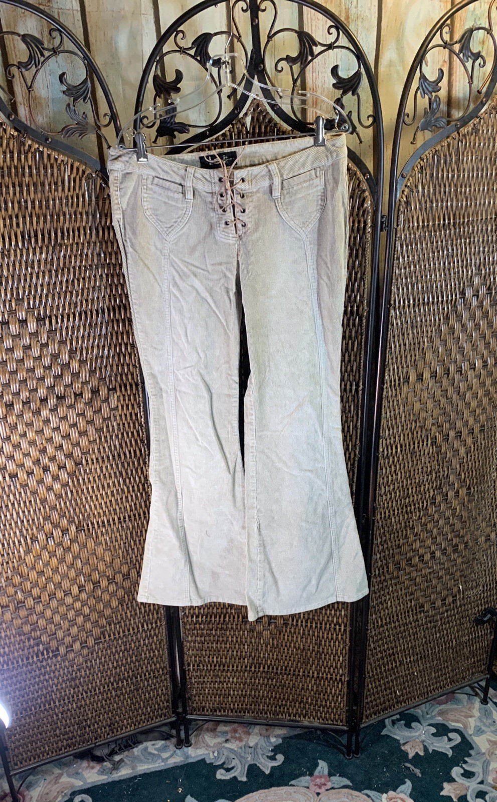 Vintage Y2K L.E.I. Tan Corset Tie Ultra-Flare Size 13