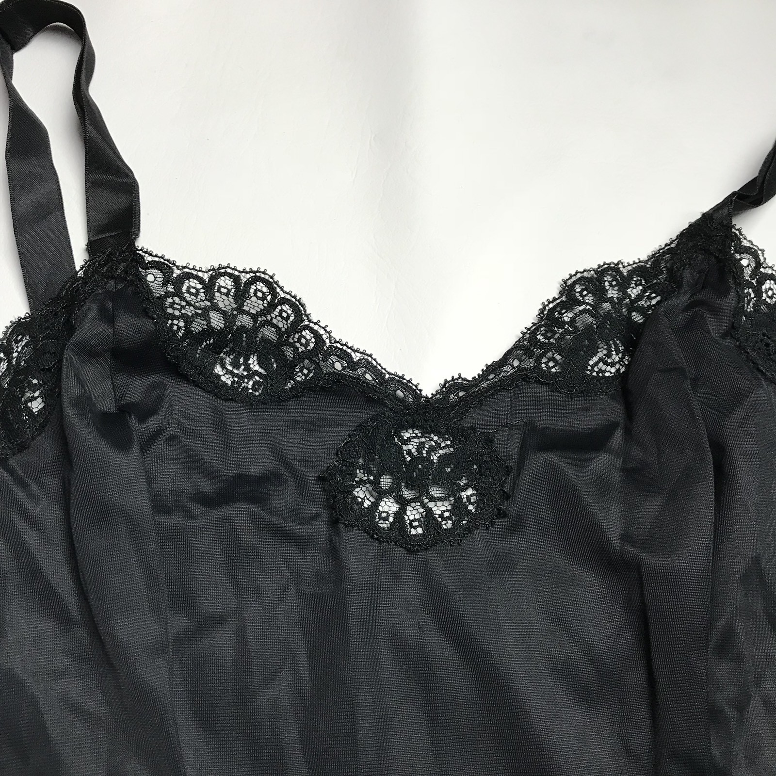 Vintage Wonder Maid Black Full Slip Dress Size 34 Nylon Lace Trim Womens Goth