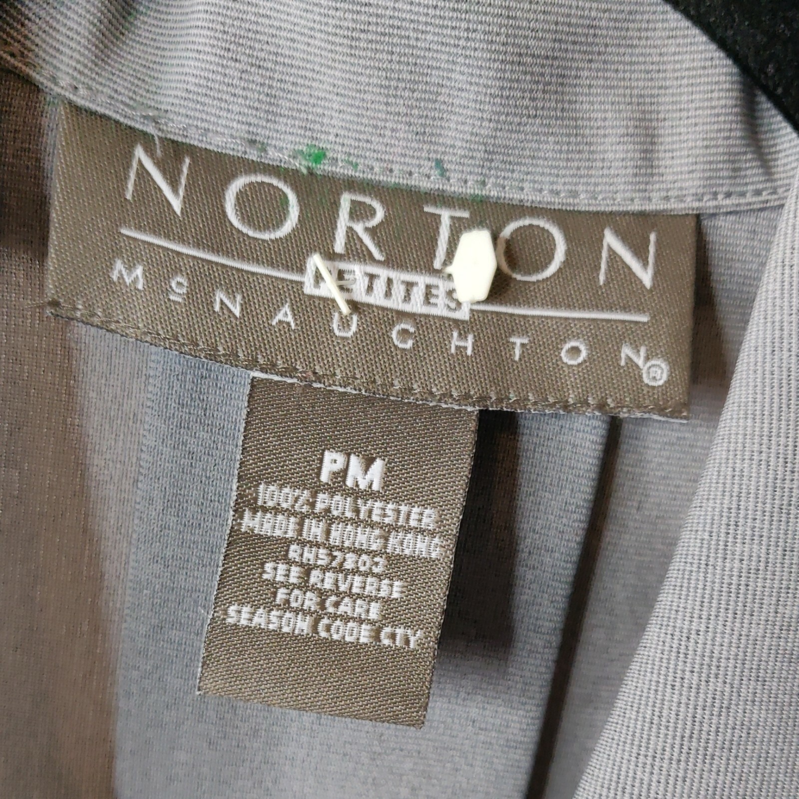 Norton McNaughton vintage women’s size PM top & pants set gray color (see below)
