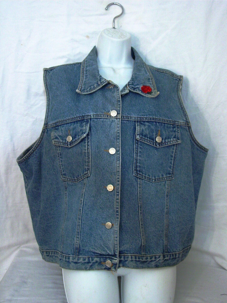 Vtg ADRIANA SPORT Vest Denim Sz 22/24 100% Cotton Rose Embroidery