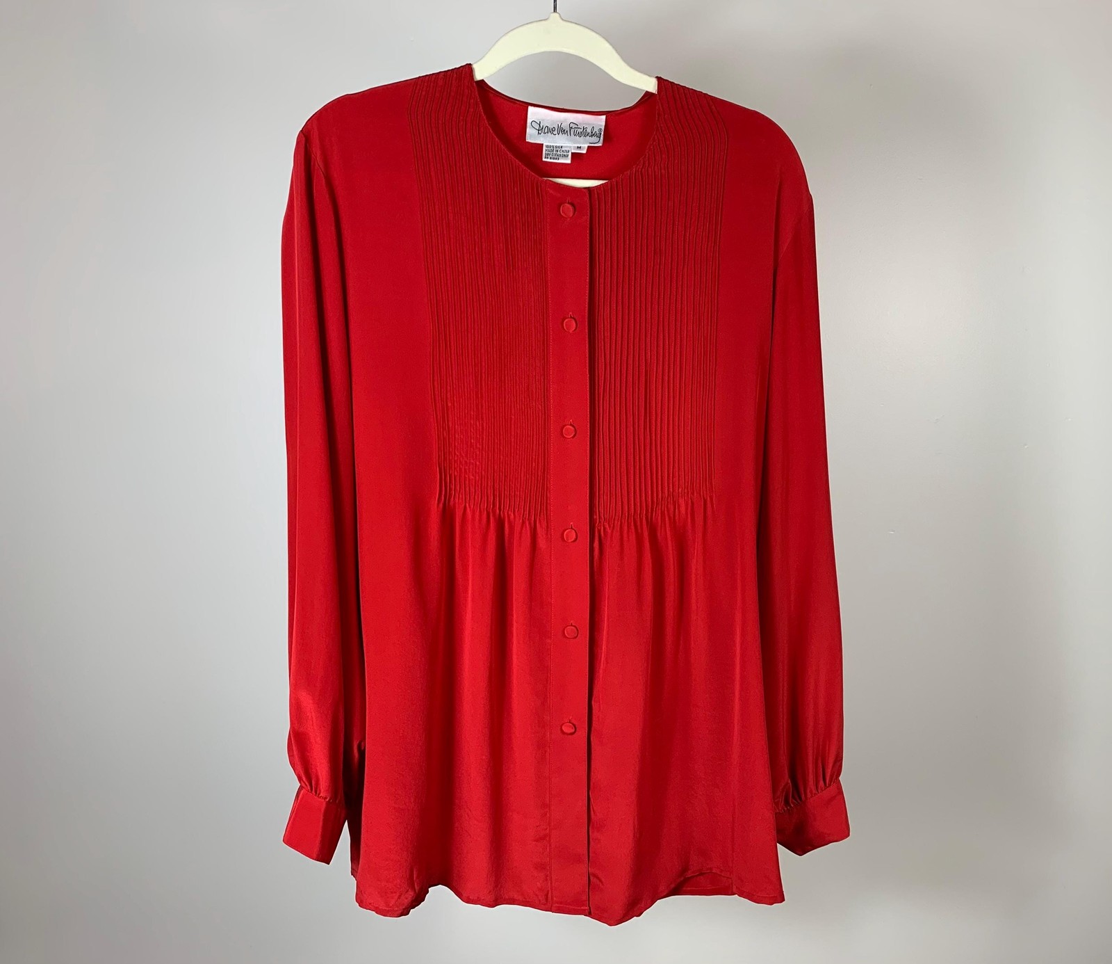 Vintage 80s/90s Diane Von Furstenburg DVF Red Silk Pintuck Blouse Women’s Medium