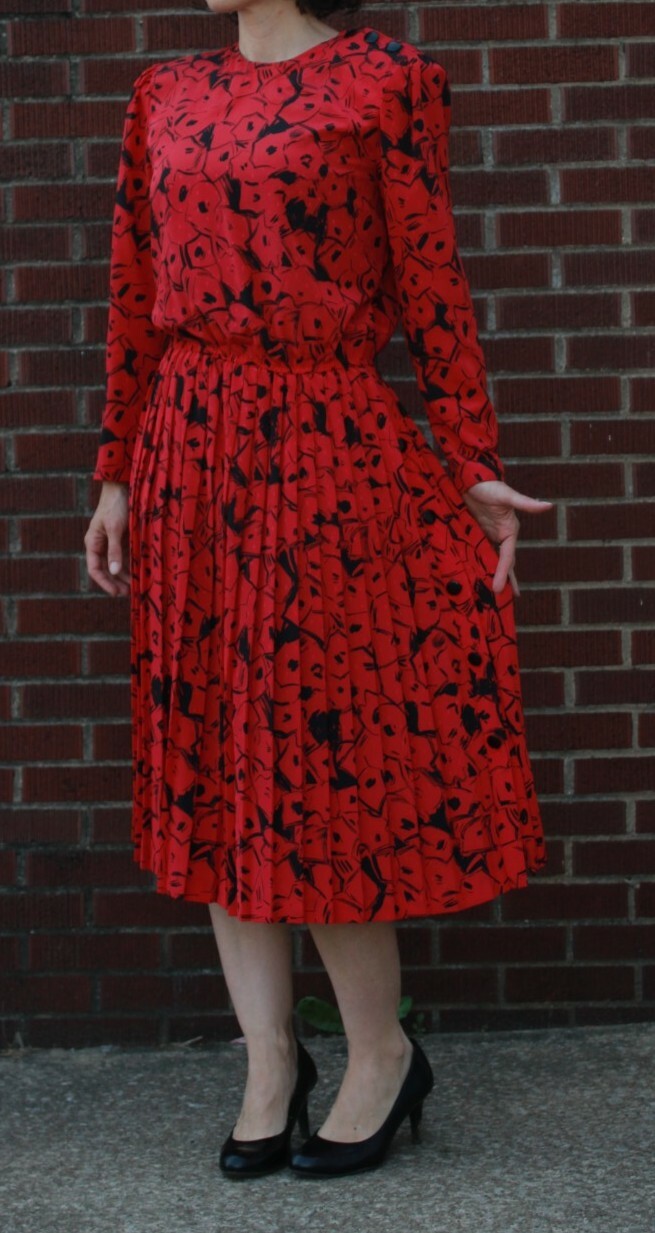 Vintage 80s Red/Black Geometric Dress Size 12 Alexis Fashions
