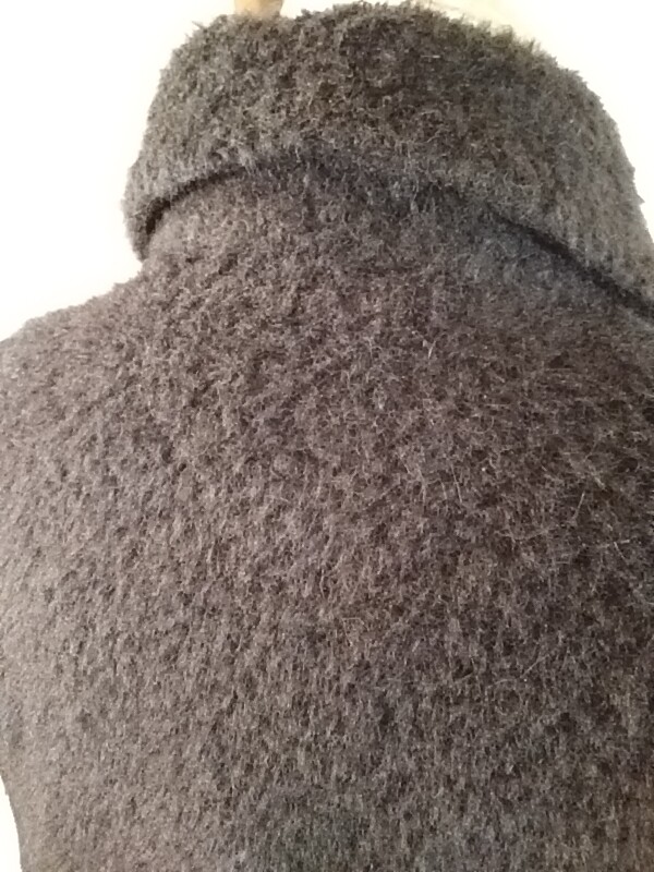 Pierrette women’s black coat size 6 Alpaka polyamid/nylon lined pockets buttons