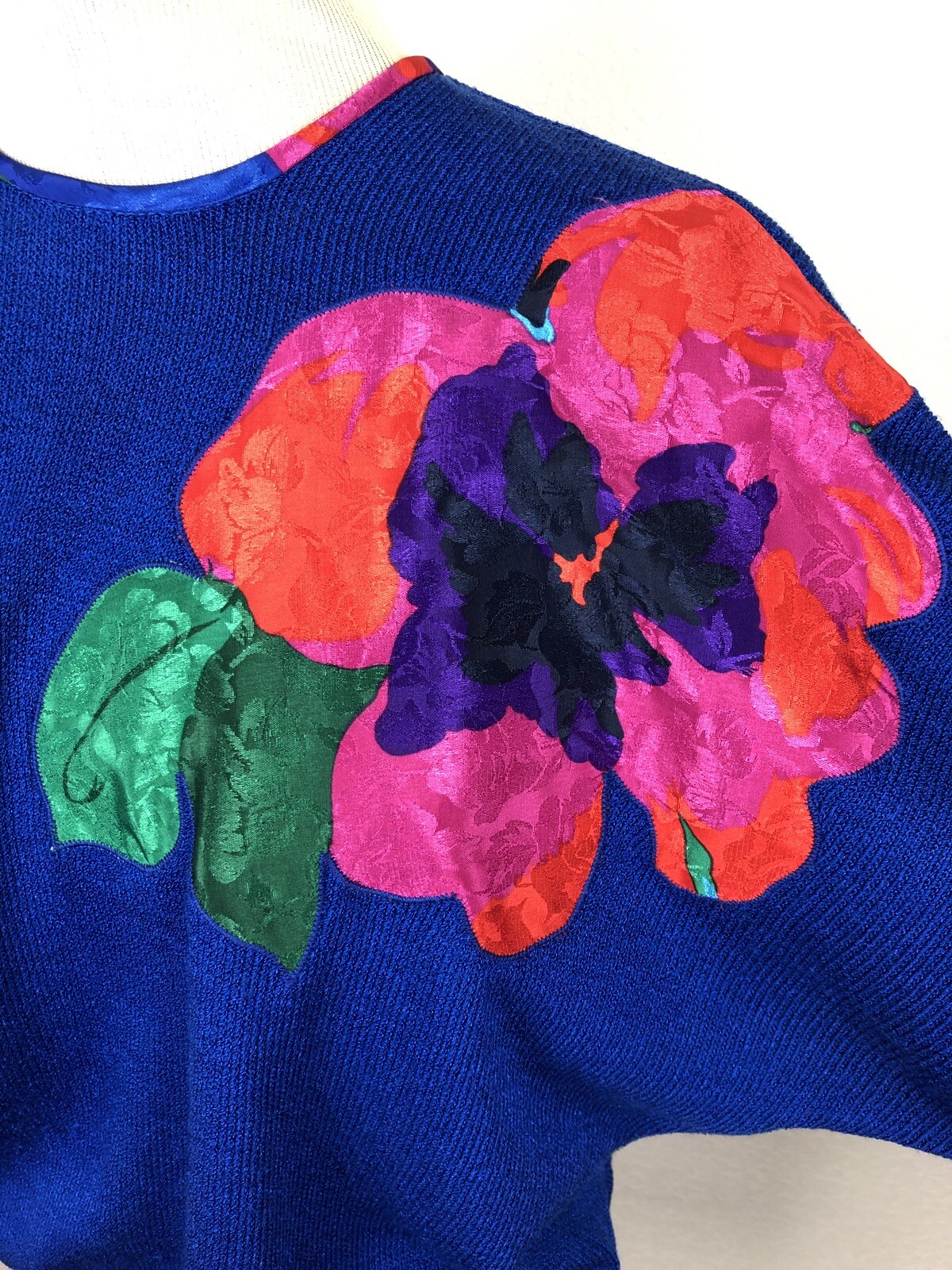 VTG 1980s Sweater Sz 8 Medium Anthony Sicari Bold Colors Flowers Dolman Slv USA