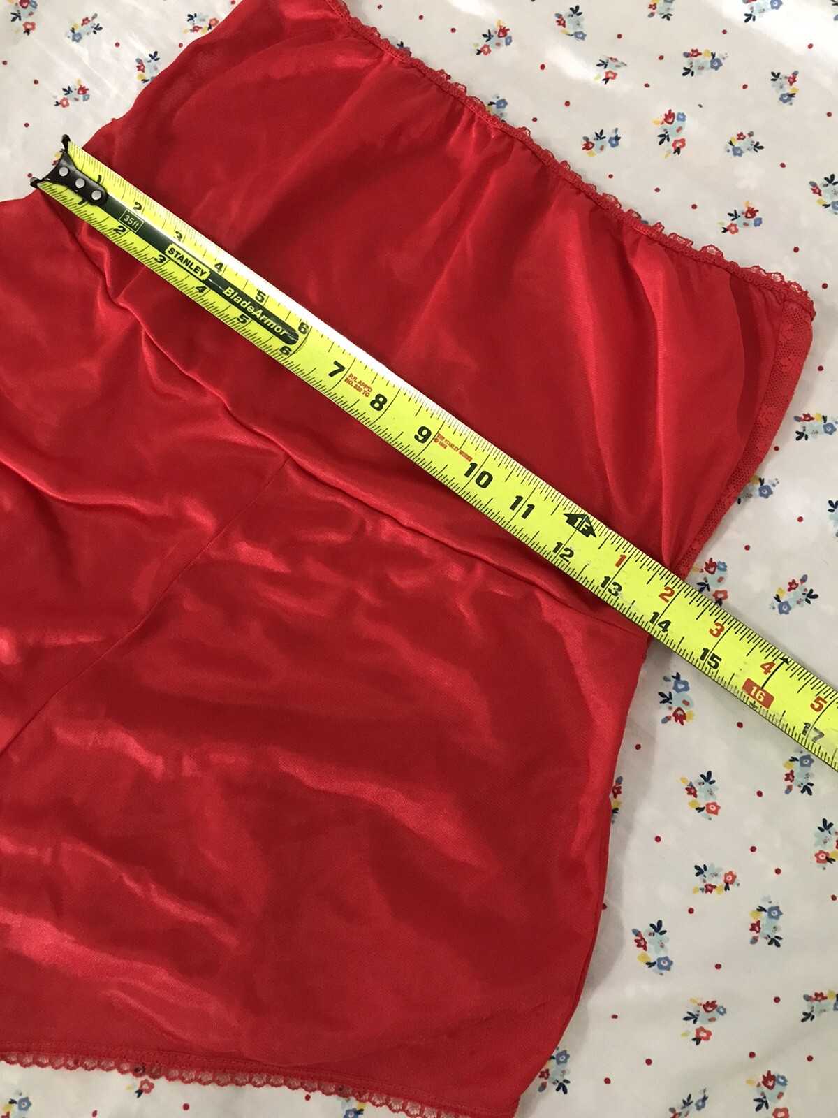 VINTAGE Spotlight Beautiful Red Panties 100% Nylon Size S