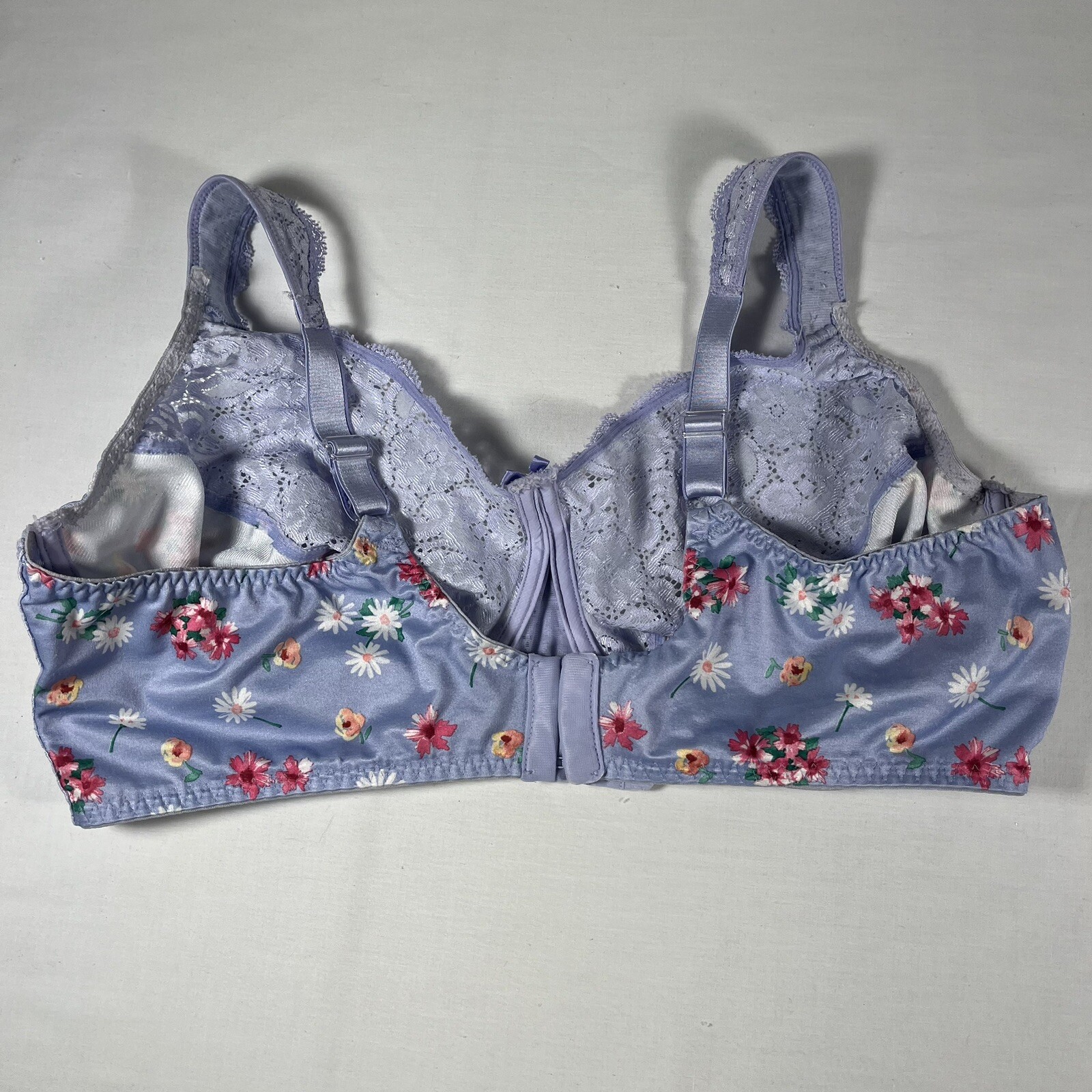 Plus-Size Blue Flora Underwire Bra Lace Trim & Wide Adjustable Straps Size 42DD