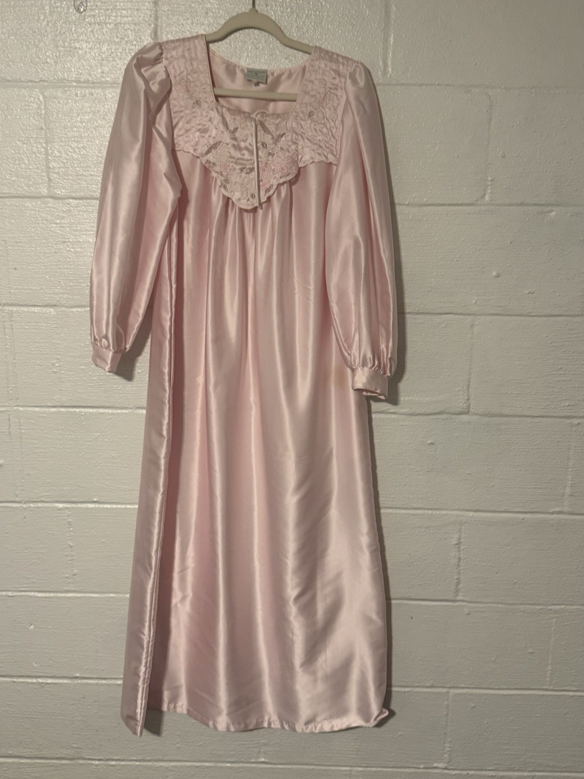 Vtg Donna Richard for Gilligan Omalley Baby pink Dressing Gown Nightgown Sz XS