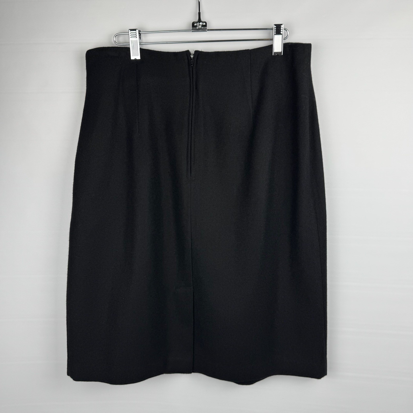 Vtg Ilysa Hart LTD Pleated 100% Pure Wool Women’s Black A Line Skirt Size 14