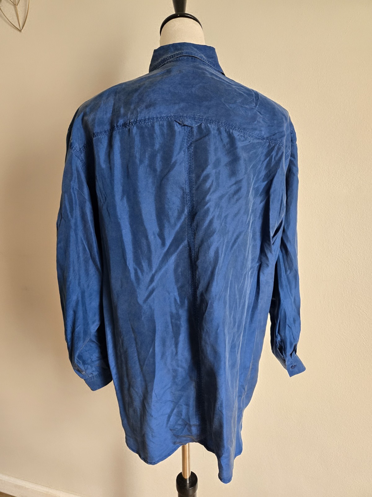 Louise Paris Women Vintave Shirt/szM/dark Blue/oversize/silk/pockt/botton/blouse