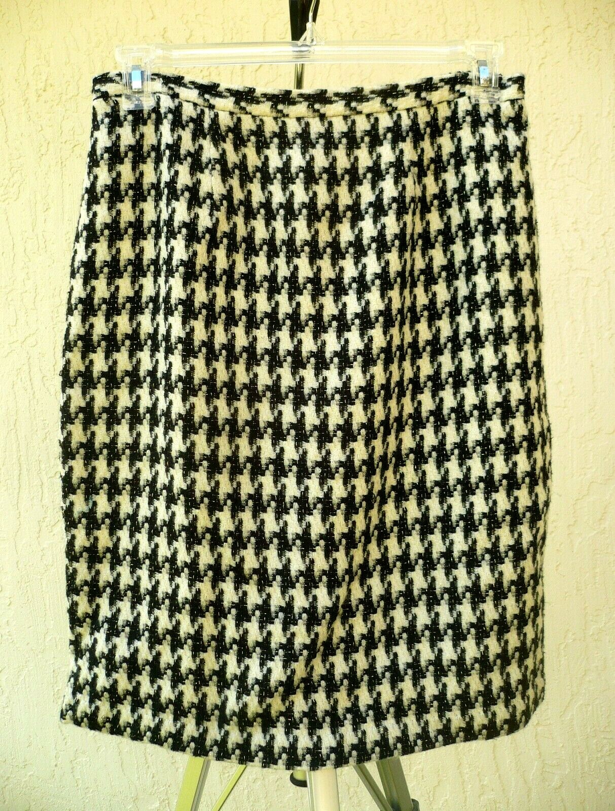 VTG HOUNDSTOOTH SPRING M L GOLD GLITTER CLUBWEAR BLACK WHITE STRAIGHT KNEE SKIRT