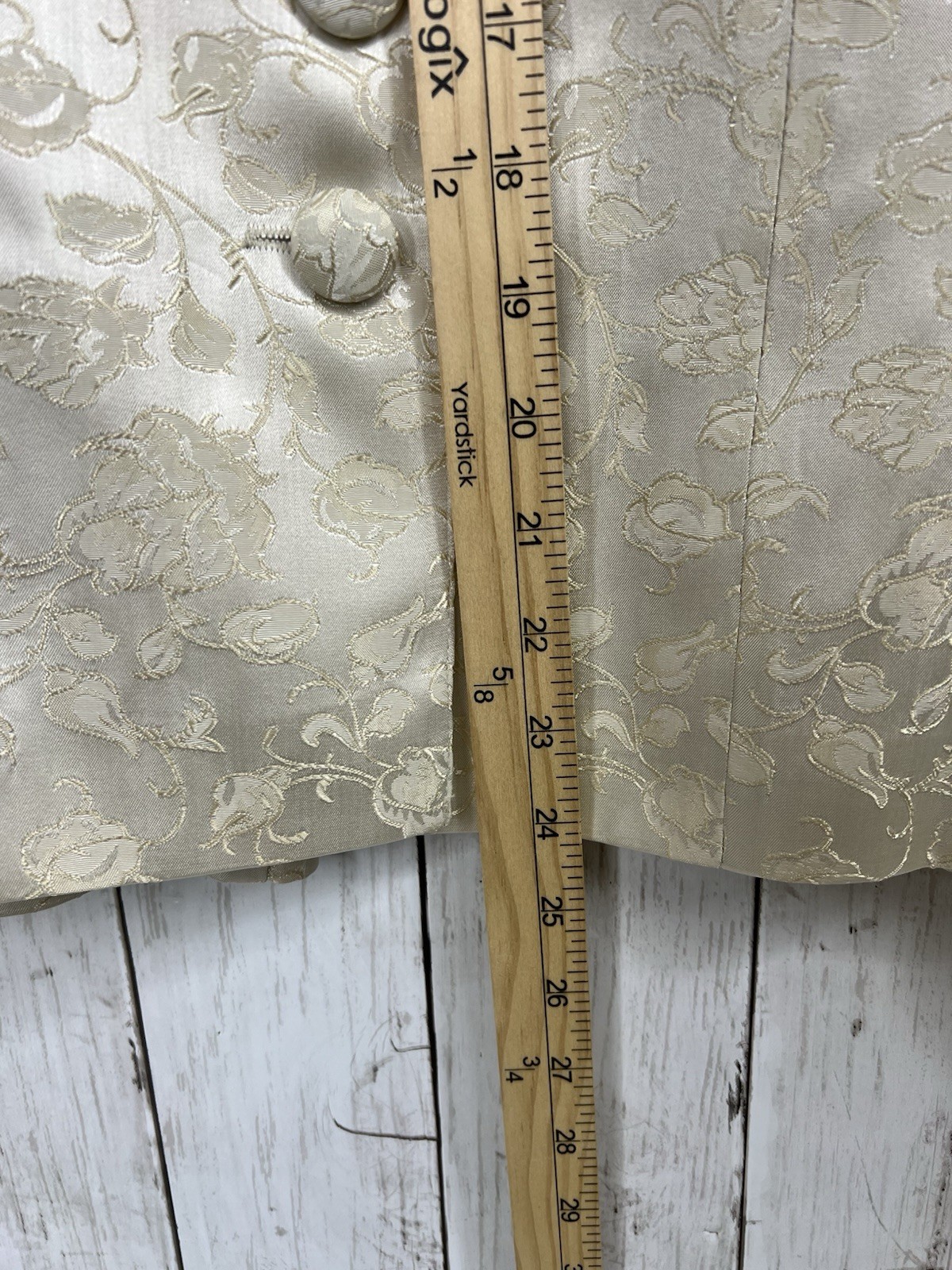 Vintage Maggy Skirt Suit Size 8 White on White Floral Pencil Skirt Wedding Party