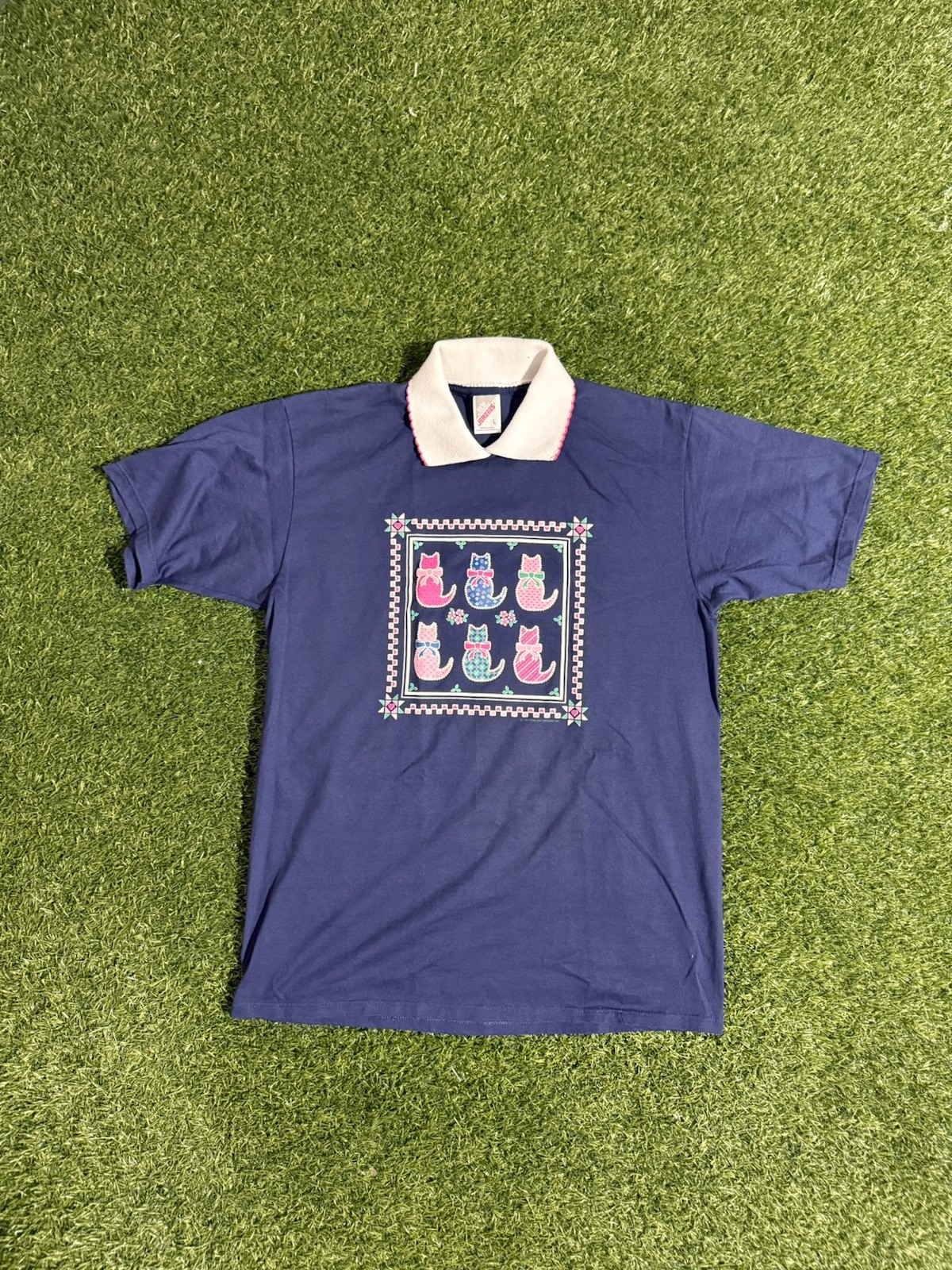 Large True Vintage T-shirt Cats Endless Designs 1994 Collared 1990s