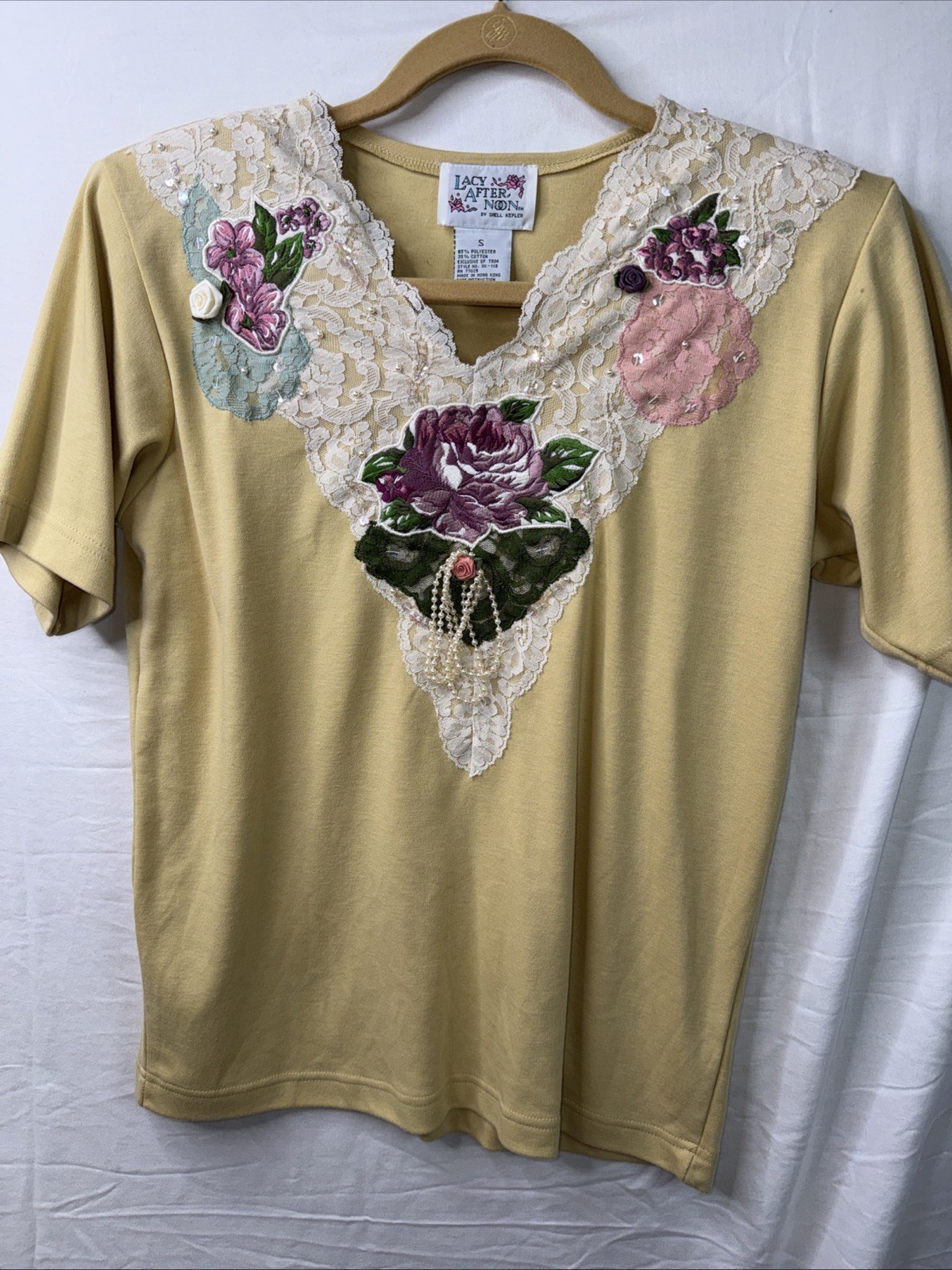 Vtg Lacy Afternoon Shell Kepler Tan T shirt Rose And Lace Ladies Size Small Good