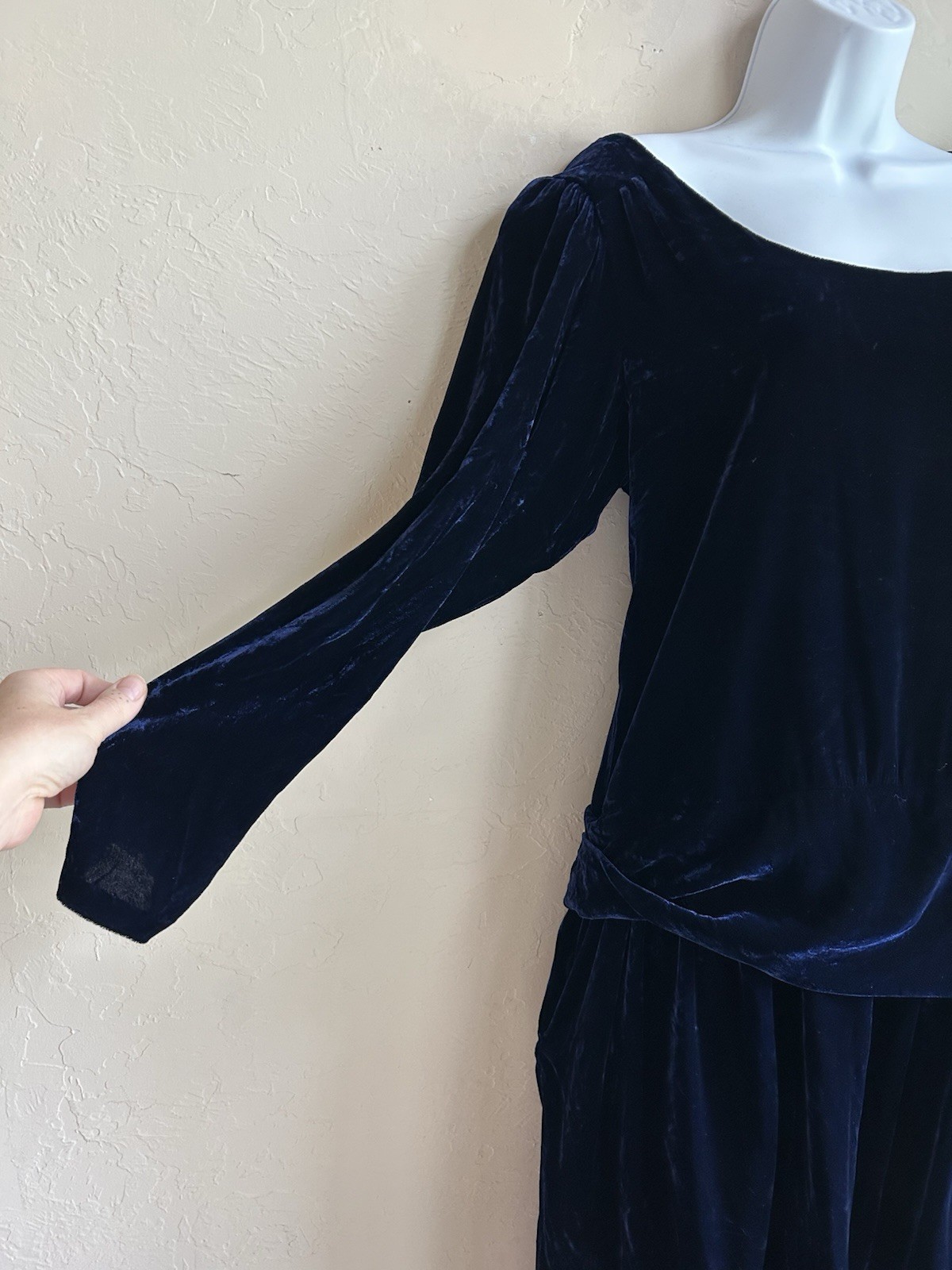 Vintage Eileen West Royal Blue Crushed Velvet Dress L Holiday Dropwaist Gatsby