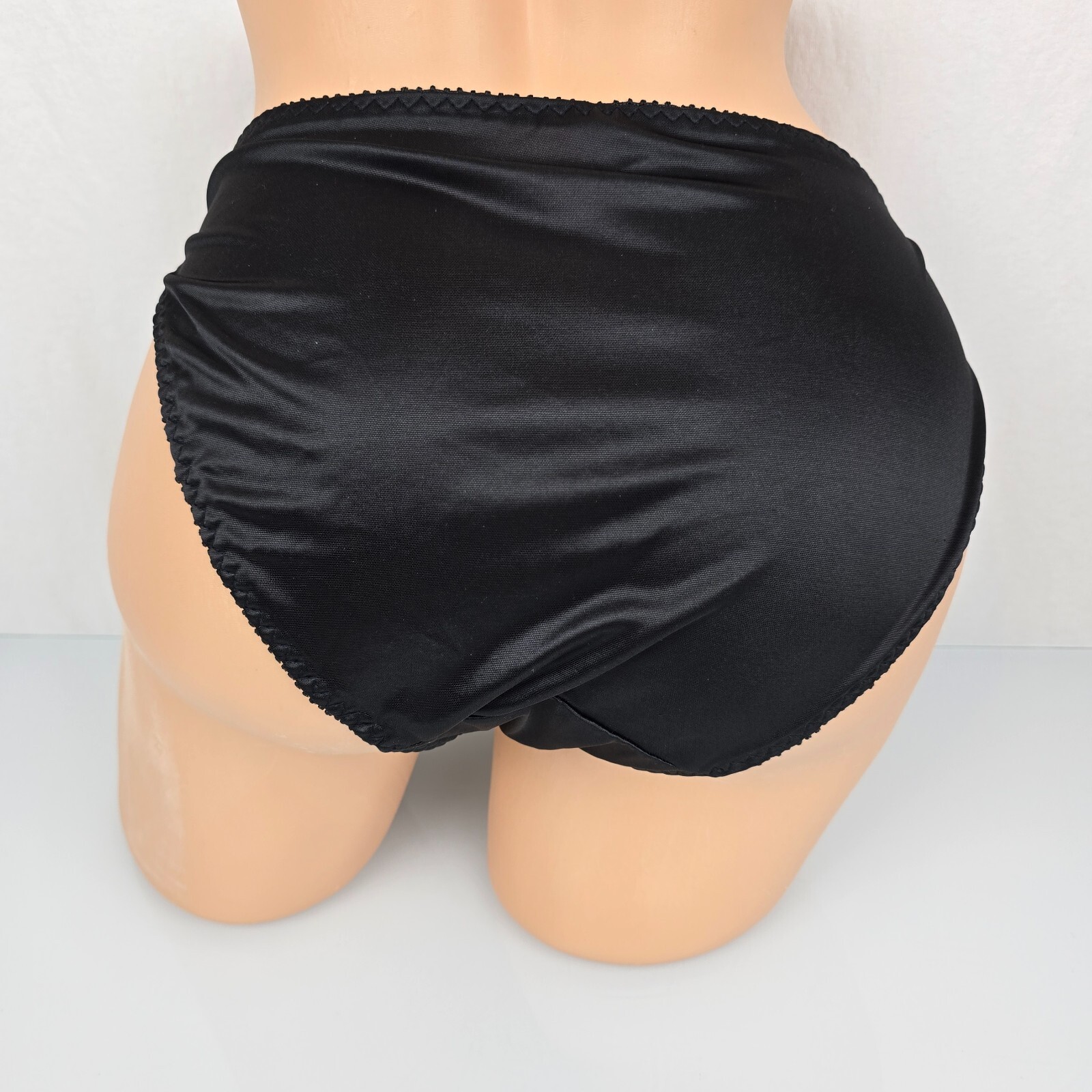 Vintage The Lovable Company Sheer Polyester Black Bikini Panties Lace S Small