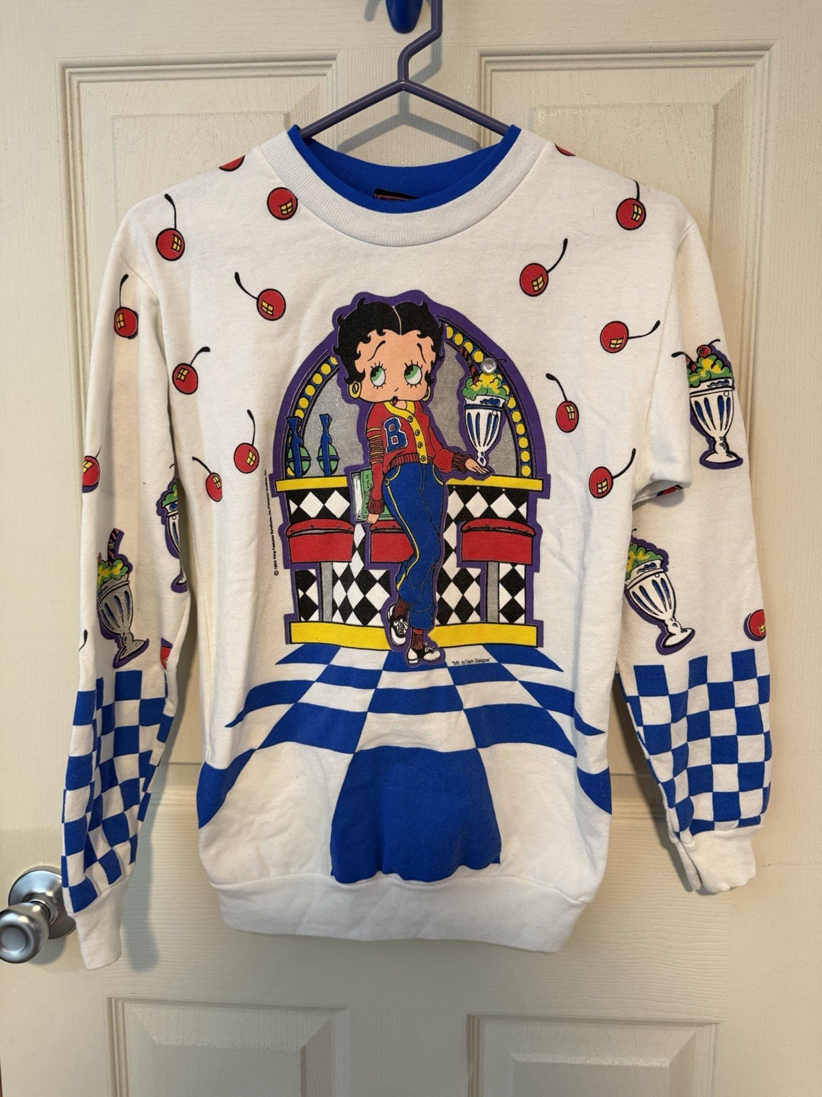 Vintage 90s Betty Boop Diner Crewneck Sweatshirt Sz S White 1994 Colorful Bright