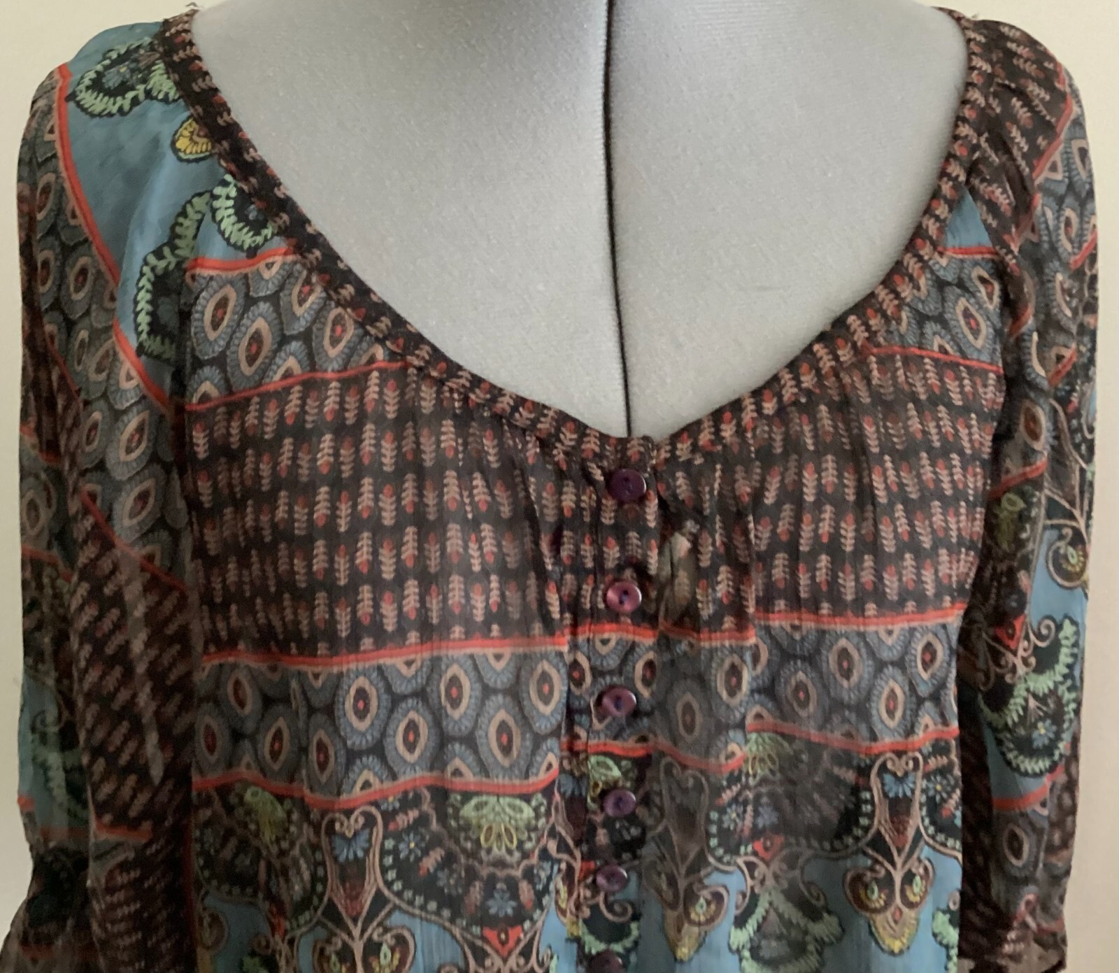 VTG Passport Pier 1 black teal pattern scoop v neck button sheer BOHO 3/4 sleeve