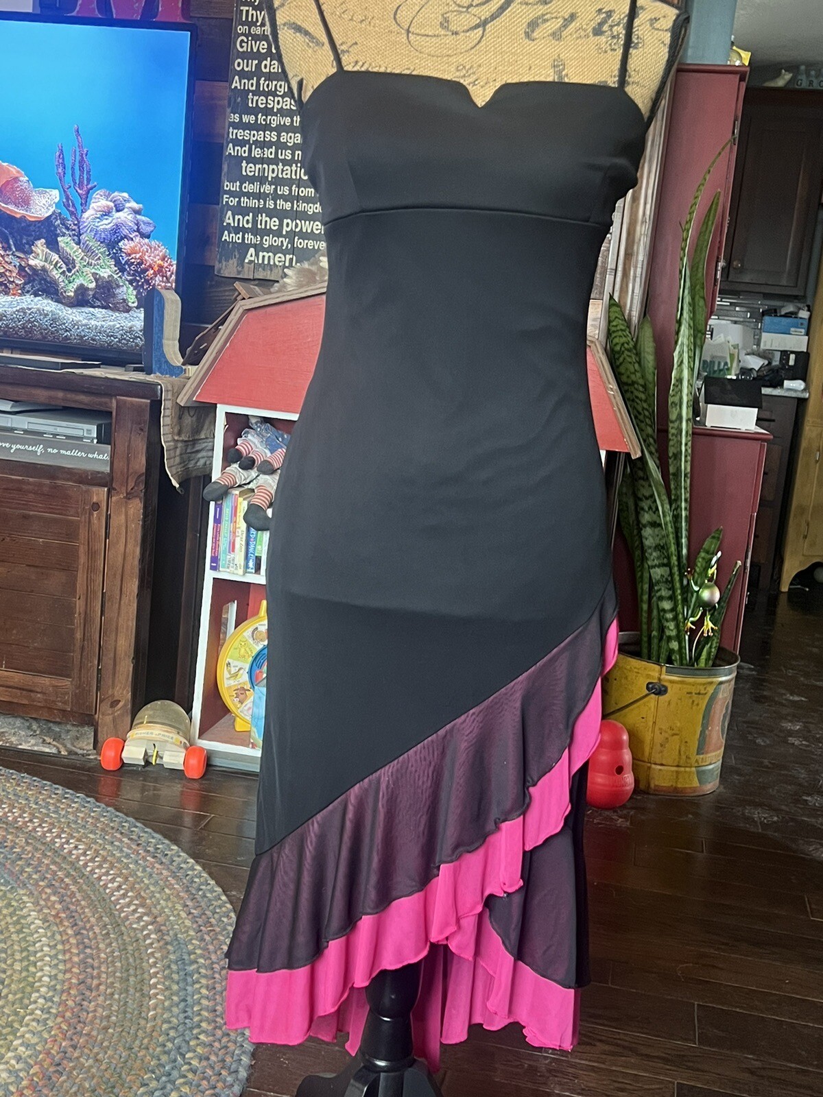 Vintage 1990’s Taboo Black And Hot Pink Flamenco Dress Size M Stunning