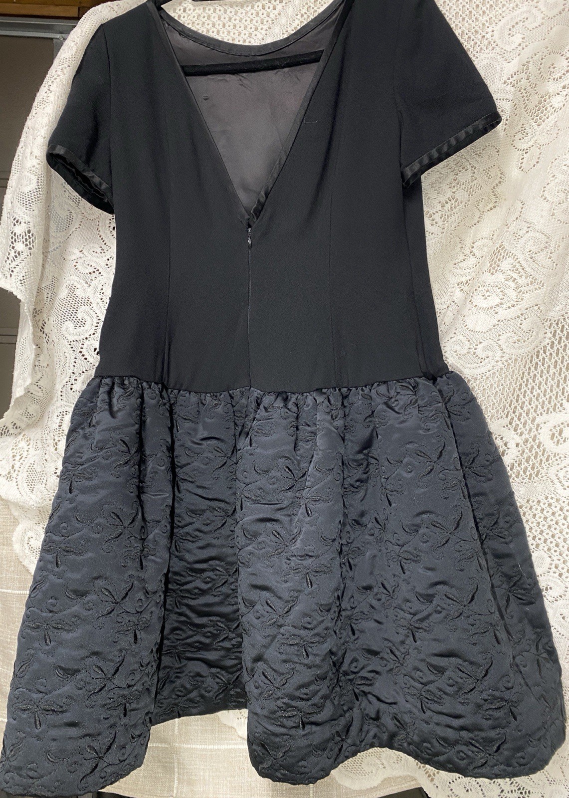 Black Dress Bill Blass Vintage Designer Size 12 / Drop Waist /Full Quilted Skirt