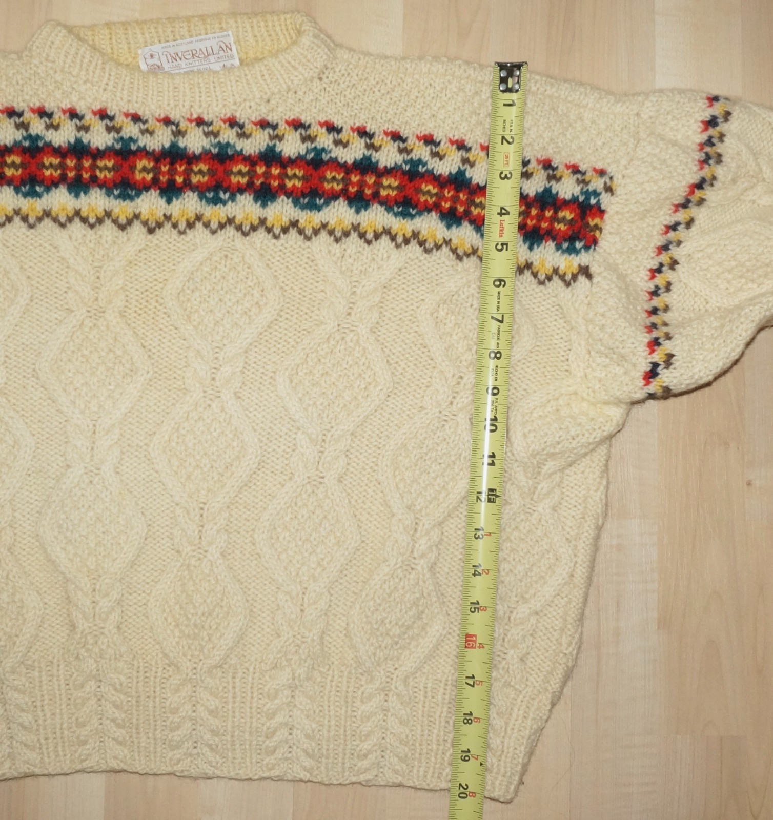 70’s Vintage INVERALLAN Cream & Multicolor 100% Scottish Wool Knit Sweater M/L