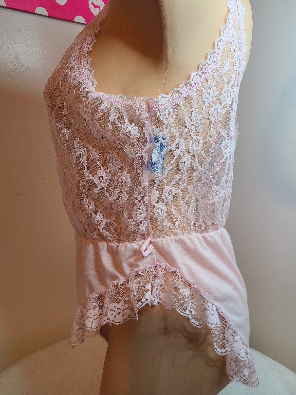 VTG 70s Dreamwear Lingerie Lace Ruffle Teddy Bodysuit Size M – Baby Pink