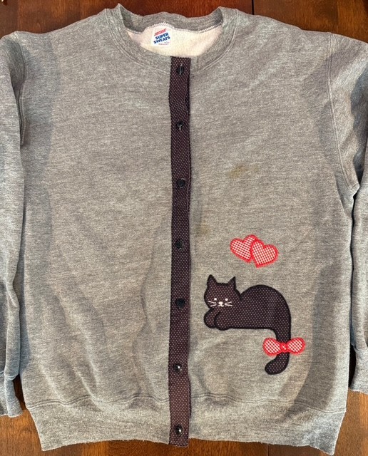 Vintage Handmade Button Down Cat Gray Sweatshirt Cottage / Granny Core Size L