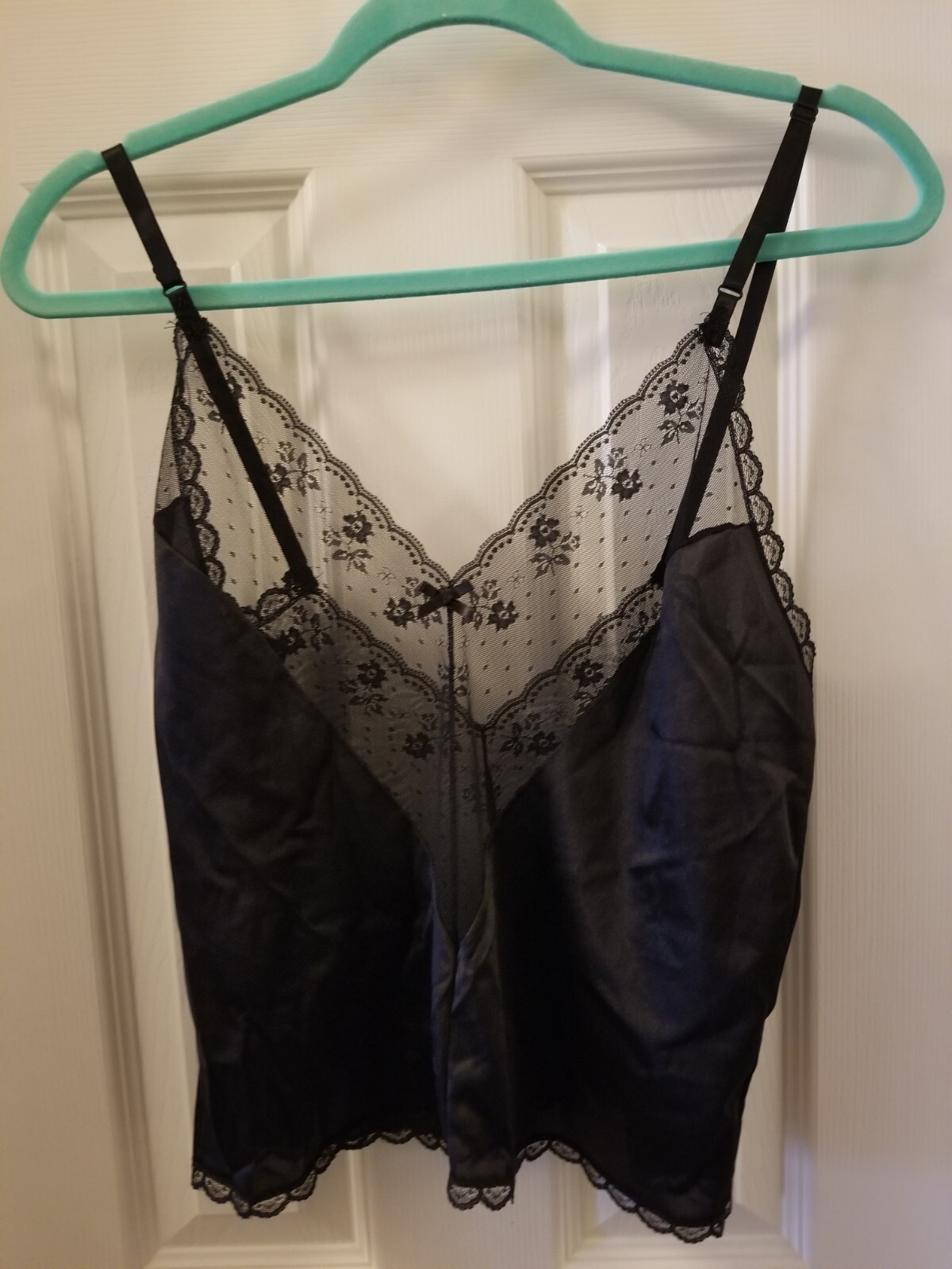 Vintage Ashley Taylor Camisole Black Scalloped Lace Sexy Romantic Lingerie M
