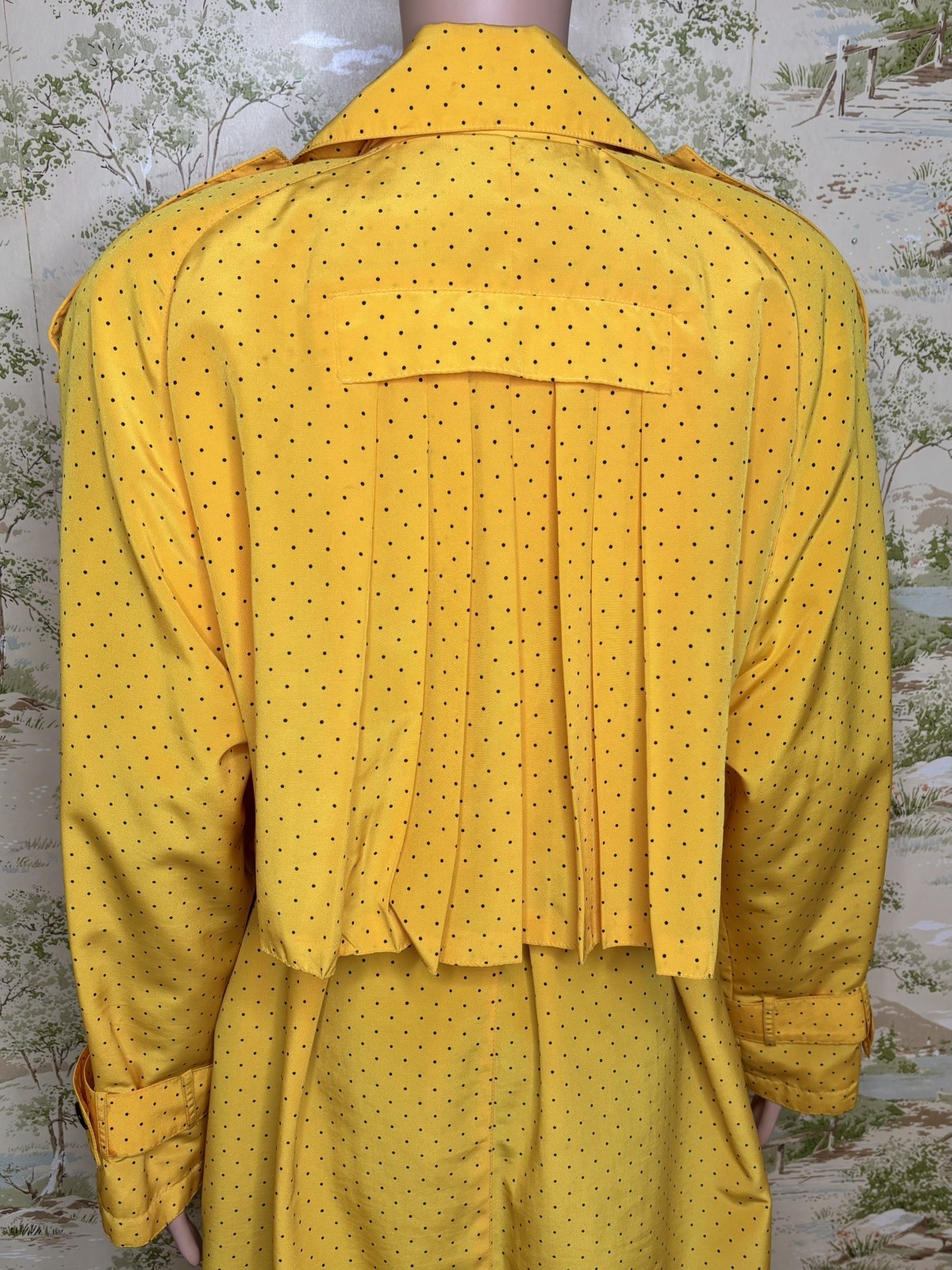 80s J Gallery Yellow Black Polka Dot Trench Coat Pleated Back Size 13/14 Vintage