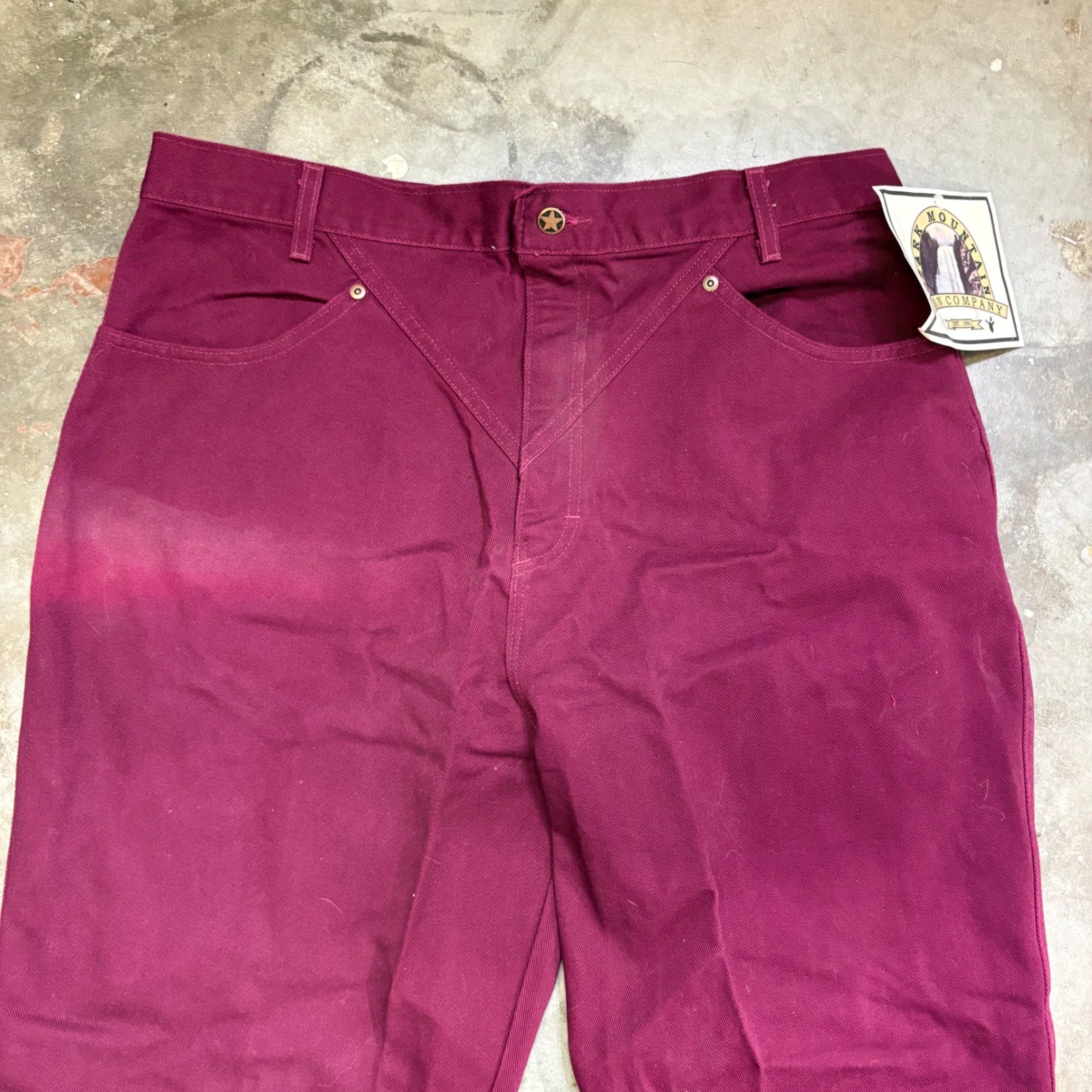 Vintage Ozark Mountain Red Western V-Yoke Jeans Womens 38×34 22 USA Burgundy