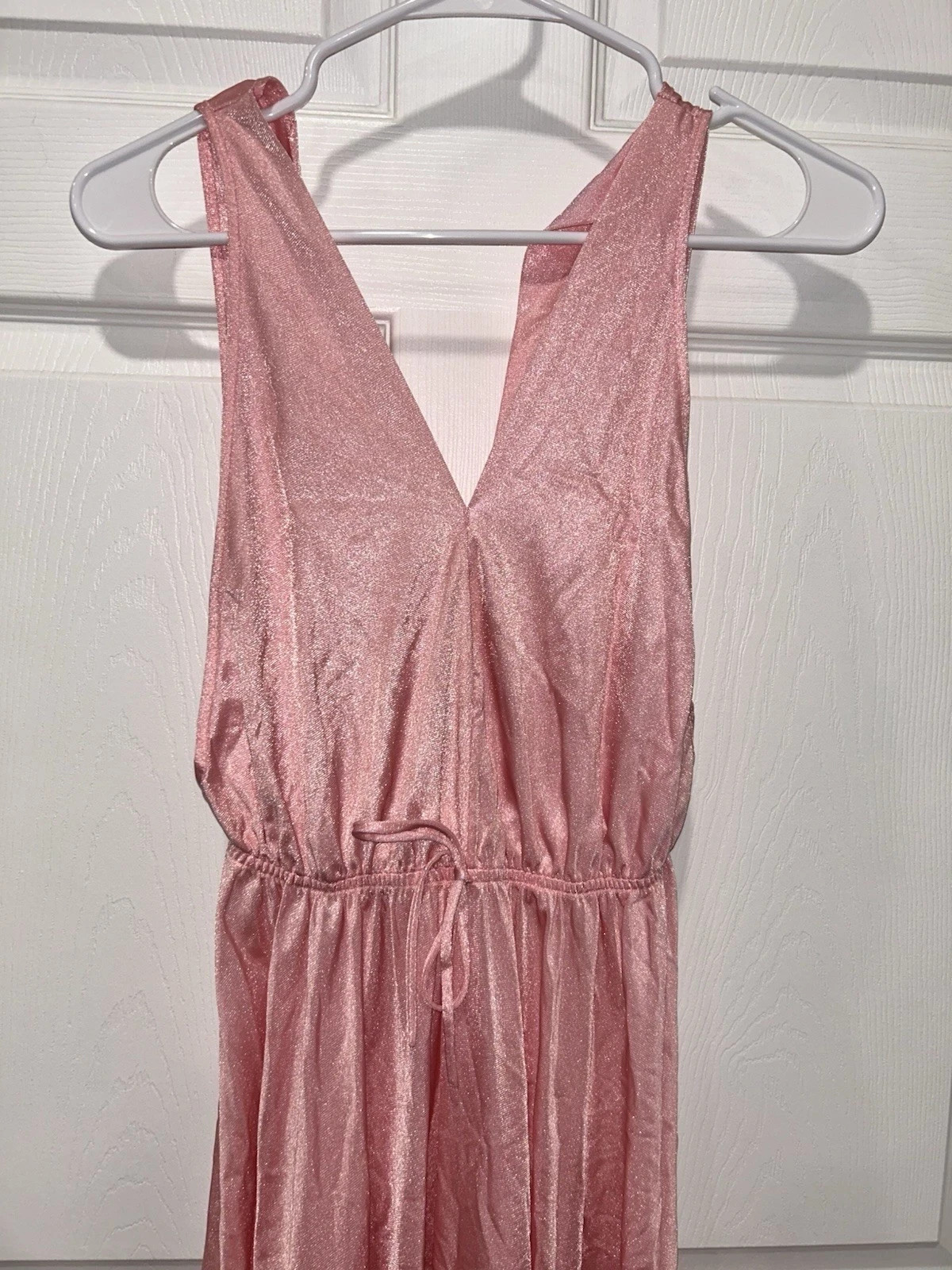 Vintage Dreamwear Lingerie Nightgown, size Medium-Slit to waist and flowing base