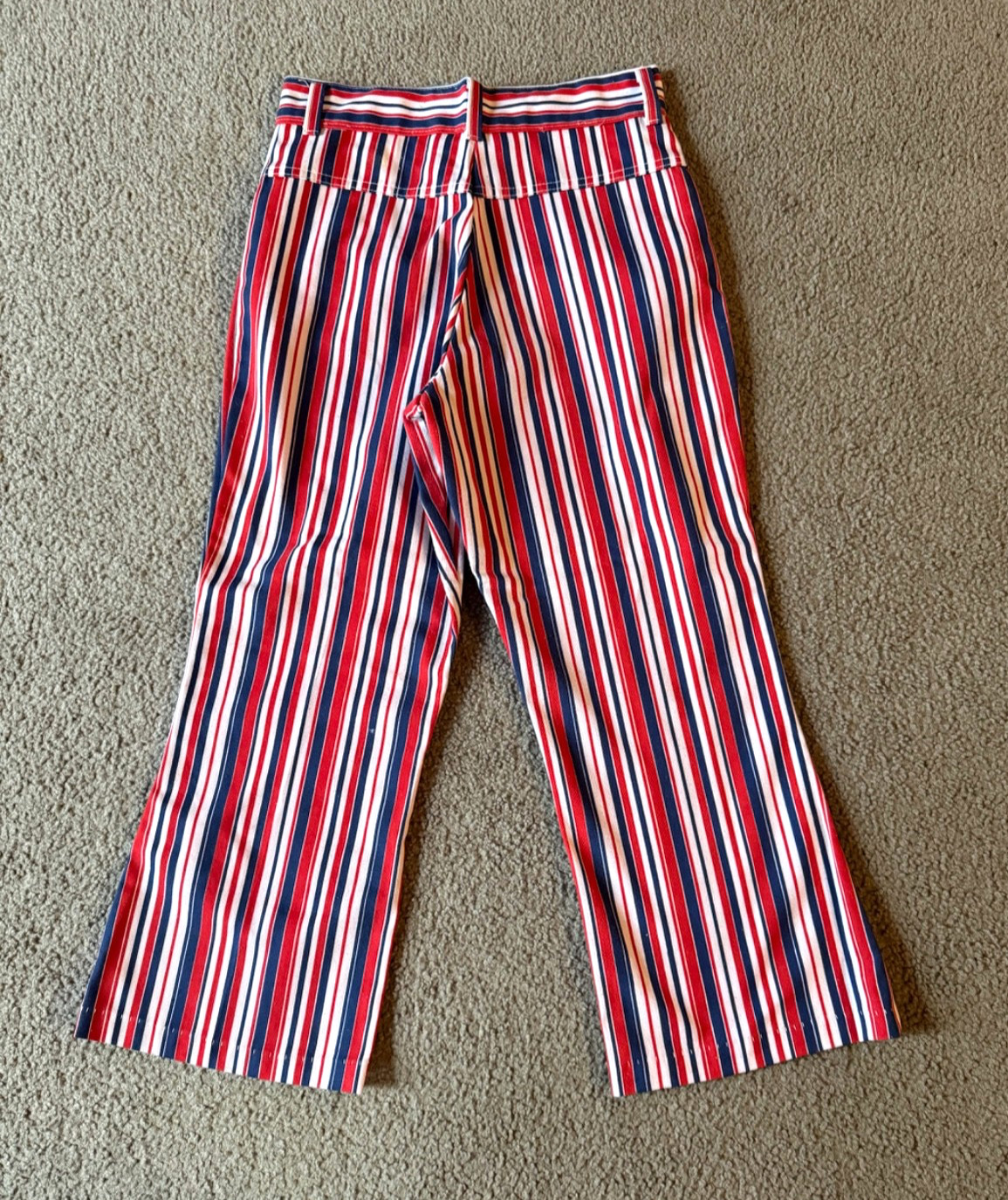VTG 70s Sears Women’s Red, White, & Blue Striped Wide Leg Capri Pants – 28 In