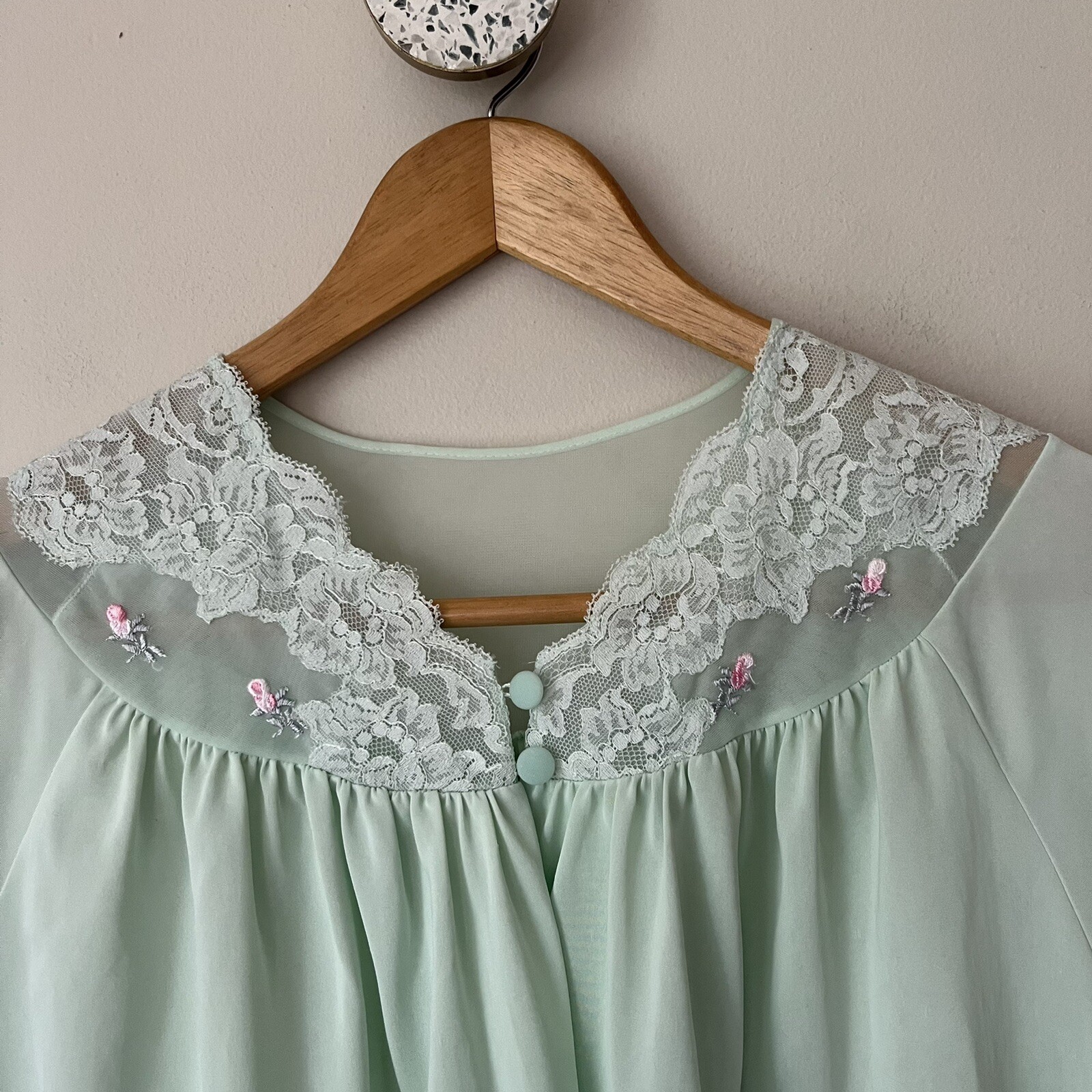 Vtg Shadowline Mint Green Cropped Bed Jacket Pajama Top Lace Trim Capelet Medium