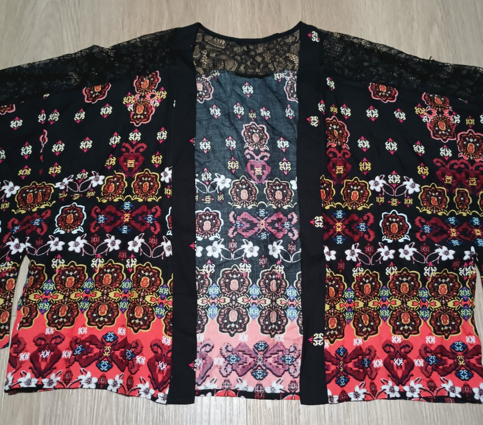 Vtg 70s Sheer Lace KIMONO Asian Indian Ikat Kaftan Jacket lounge boho hippy M L
