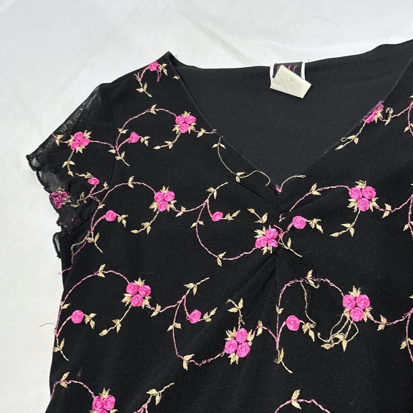 WRAPPER Vintage Y2k black top with hot pink floral design all over the front