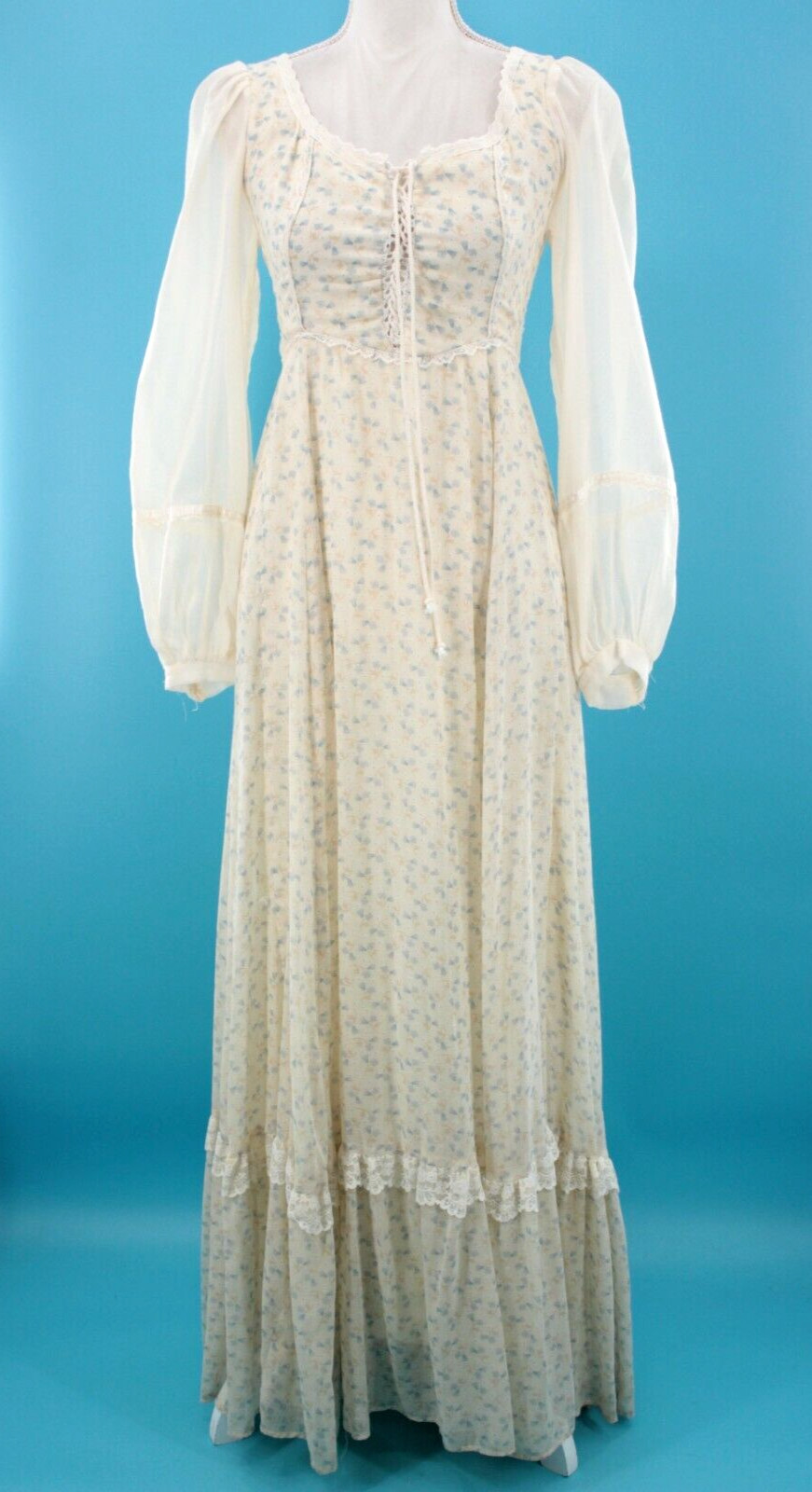 Vtg Women’s 70s Cream & Blue Floral Lace Front Gunne Sax Maxi Dress XS/S 1970s