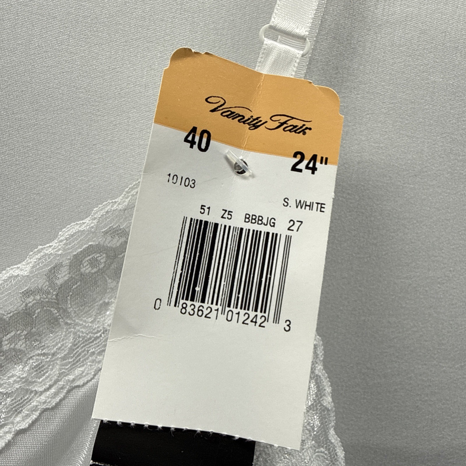 New Vintage Vanity Fair Womens White Lace Slip Size 40 24″ Slip Dress Adj Straps