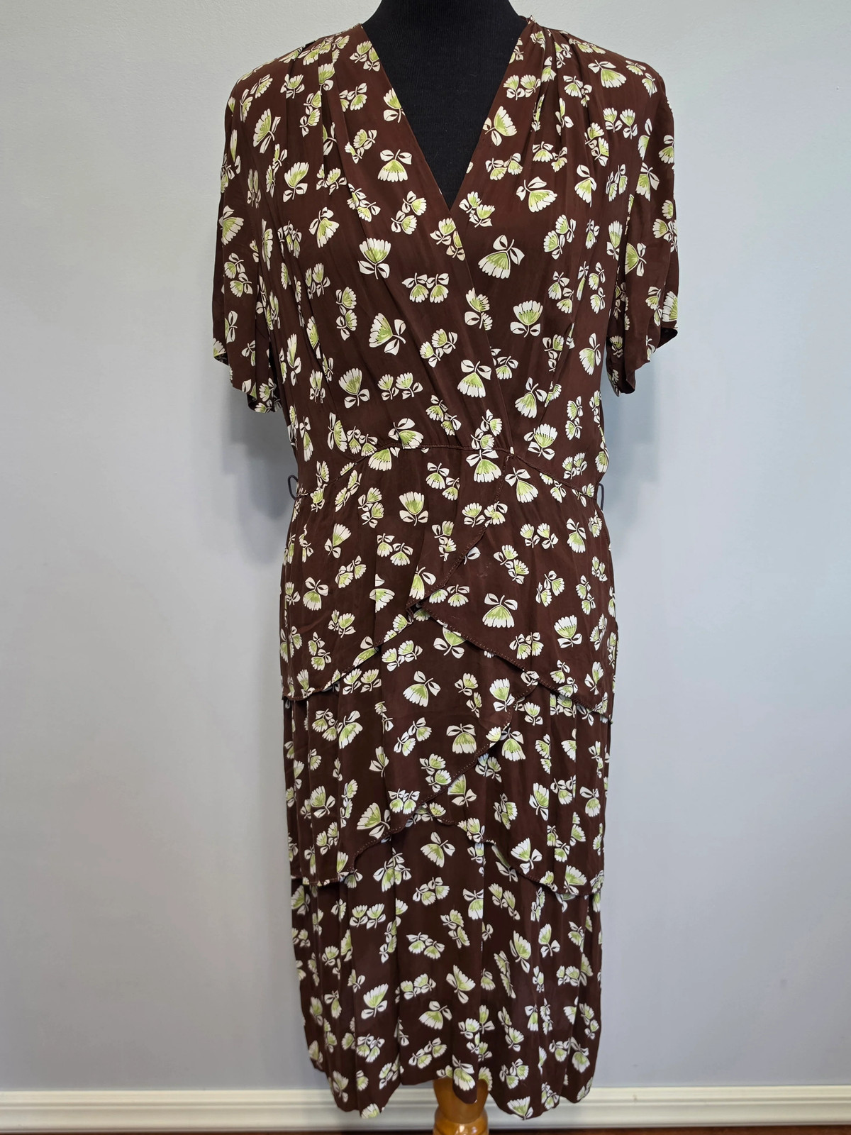 Vintage 1930s 1940s Brown Peplum Dress Flower Print Tulip Novelty (34″ waist)