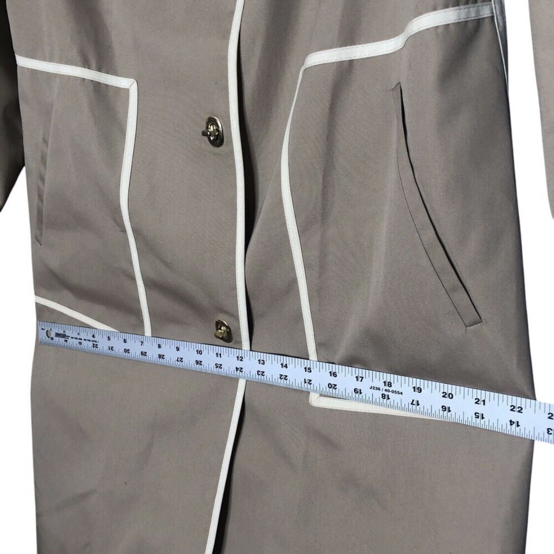 Vtg Bonnie Cashin Raincoat Size Small Beige Turnlock Weather Wear Russel Taylor