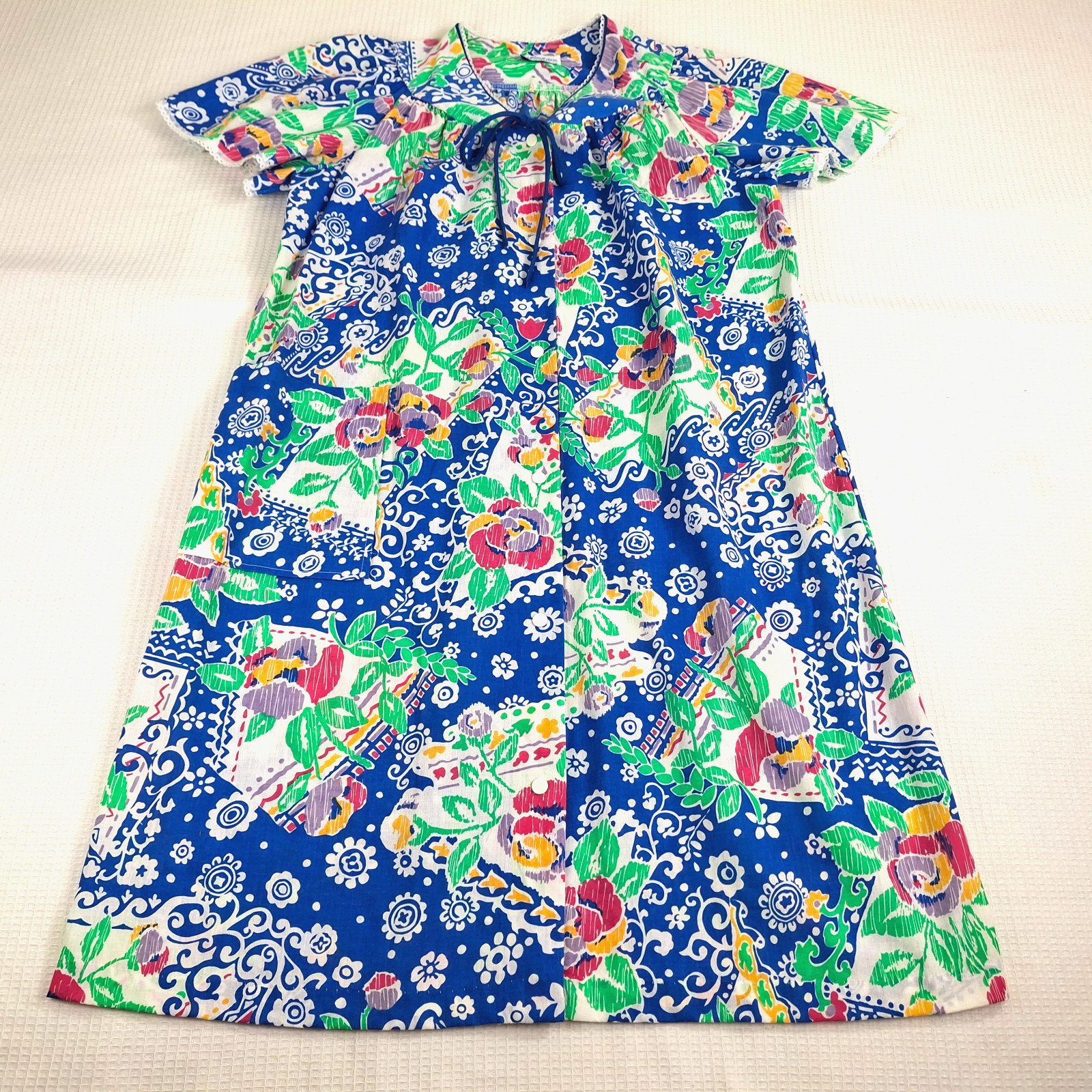Vintage Lounge Around Women’s Size L 12 ? Snap Buttons Blue Floral Made In USA